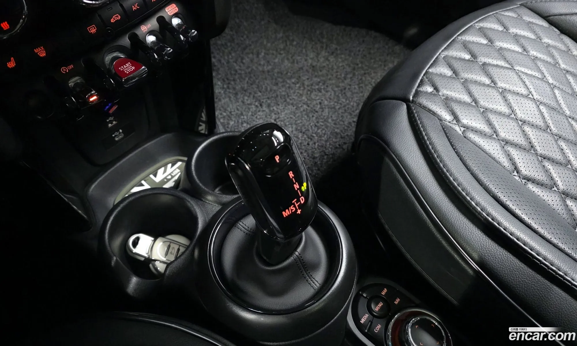 Mini Cooper 2021 WMW41DK09N2R24853 — 12