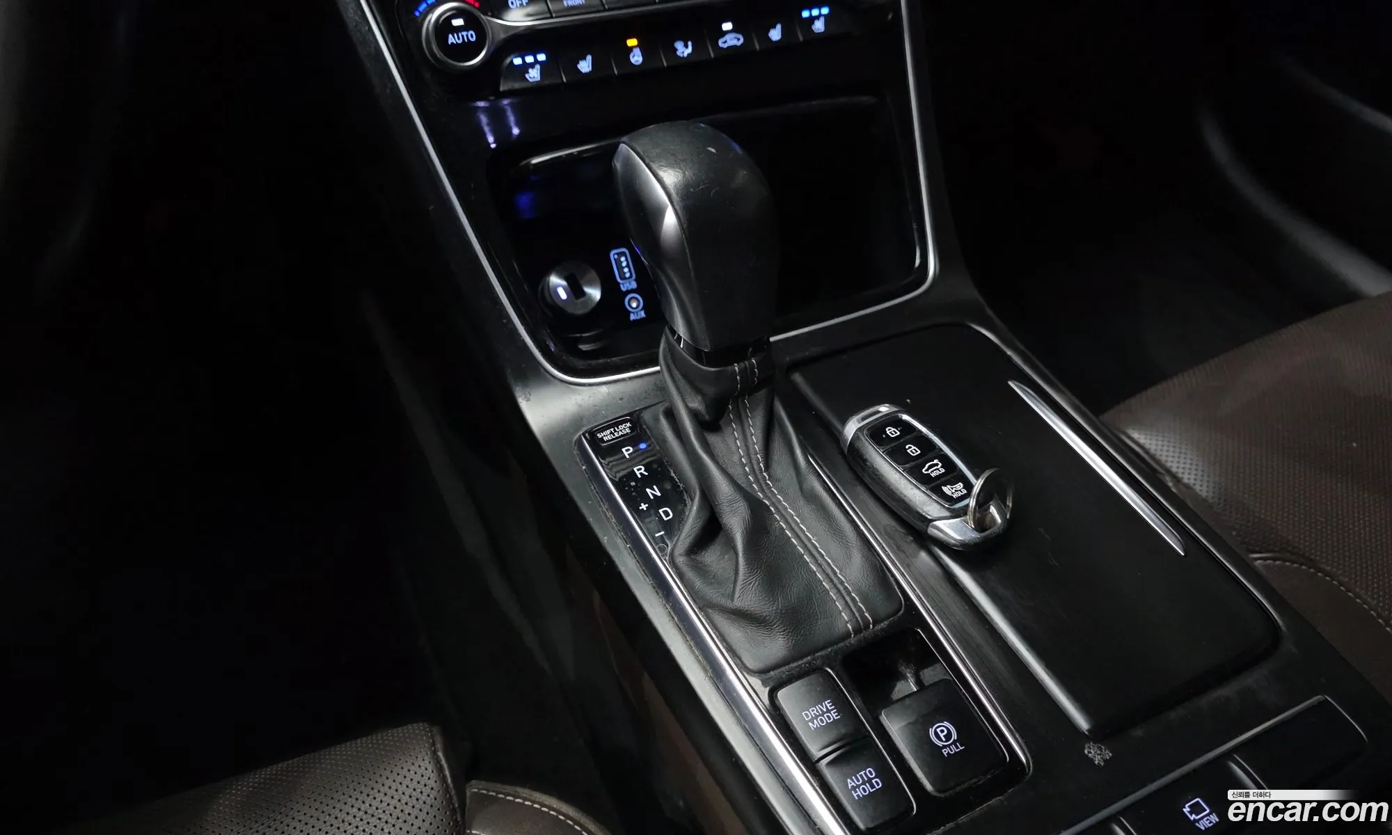 Hyundai Grandeur IG 2019 — 14