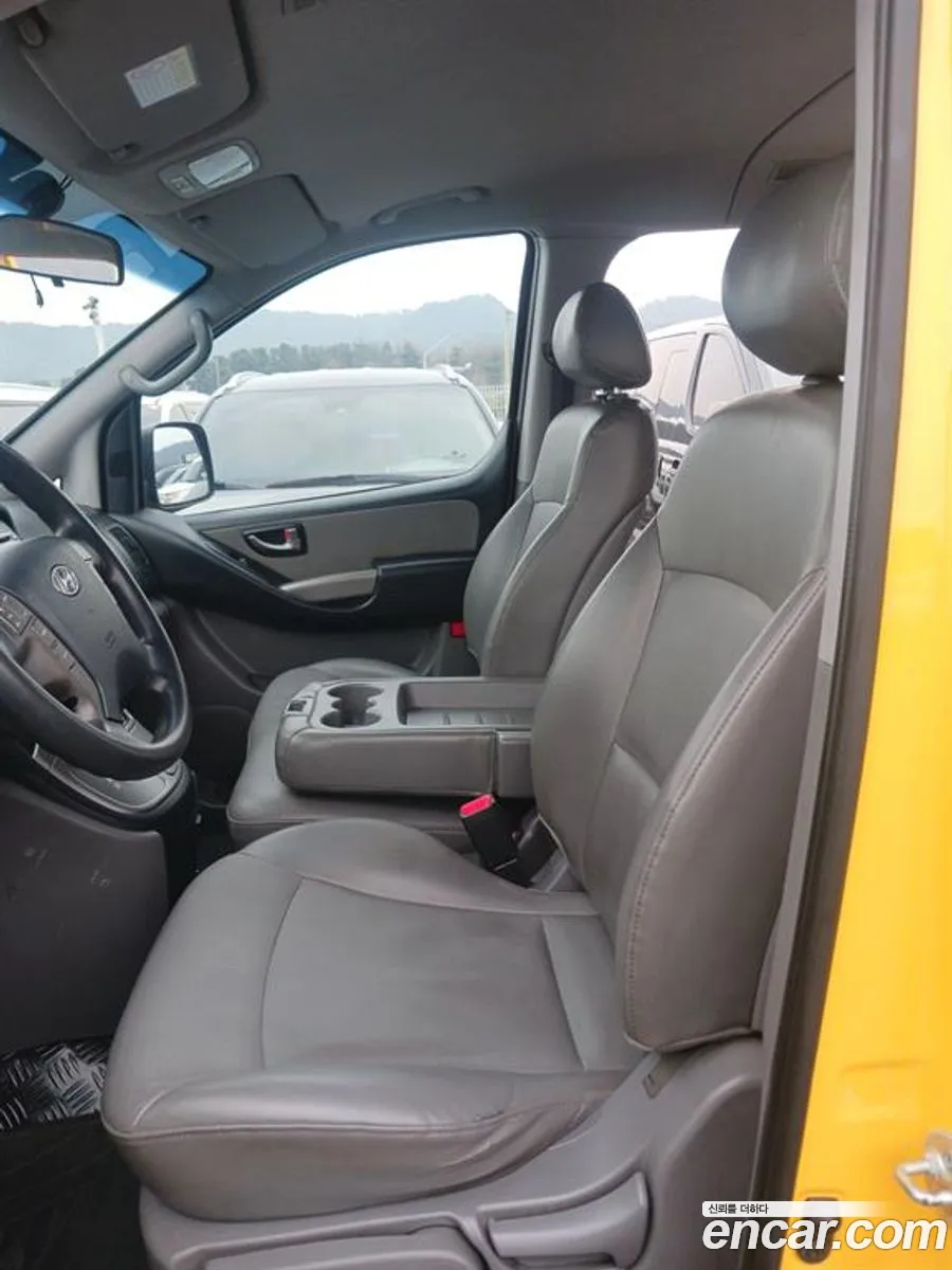 Hyundai Grand Starex 2013 — 16
