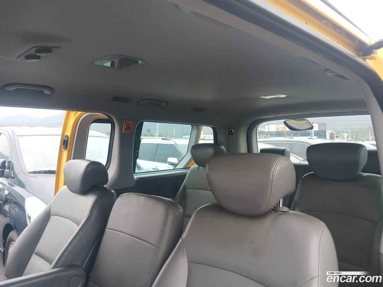 Hyundai Grand Starex 2013 — 9