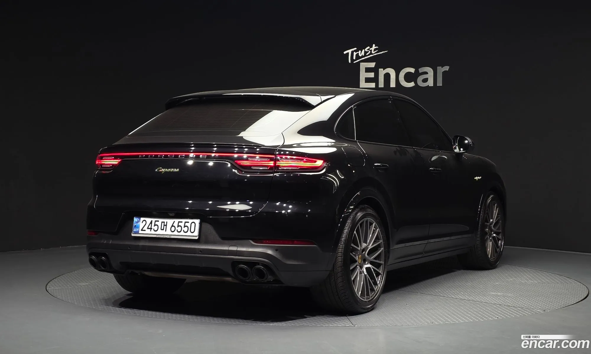 Porsche Cayenne 2022 — 27