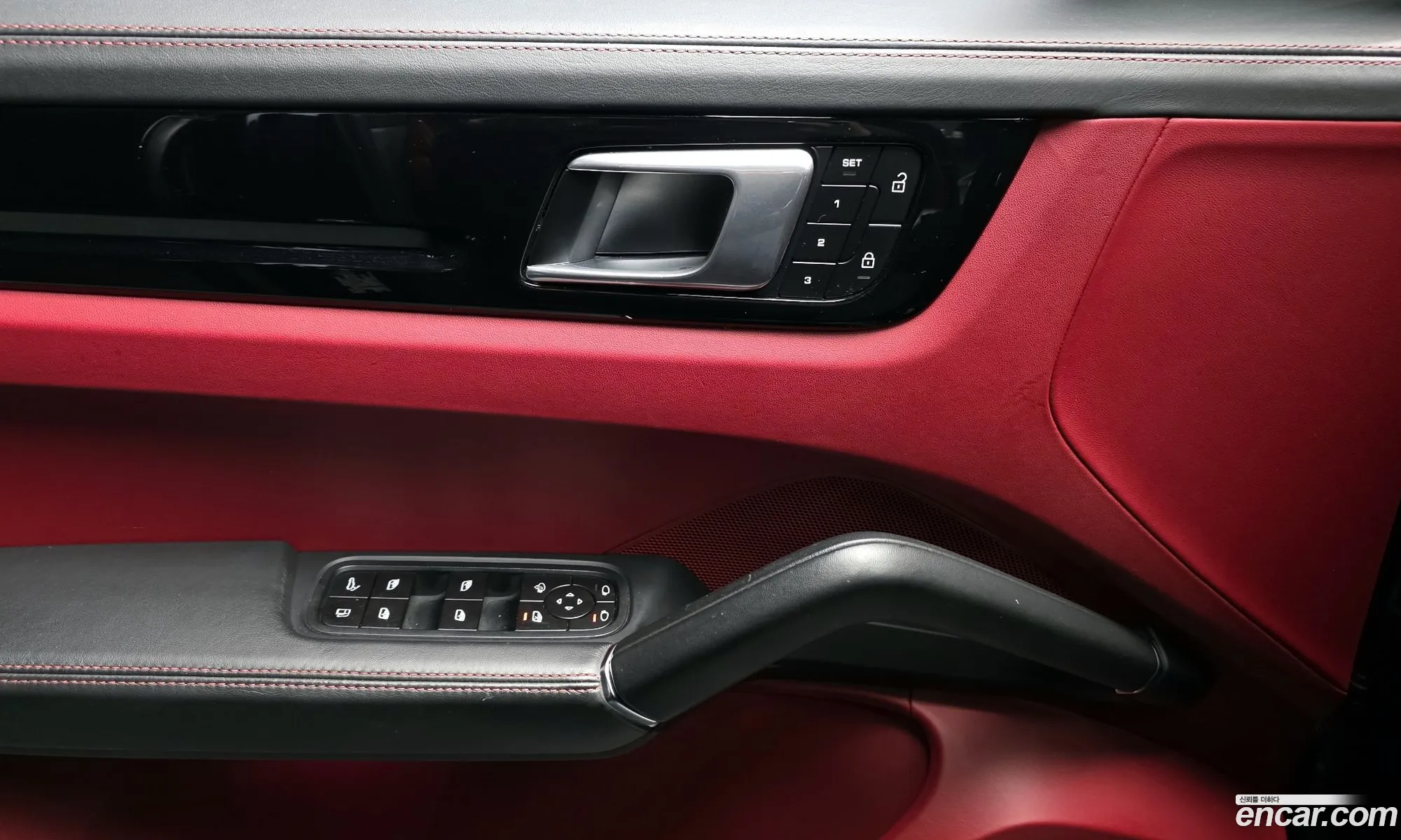 Porsche Cayenne 2022 — 11
