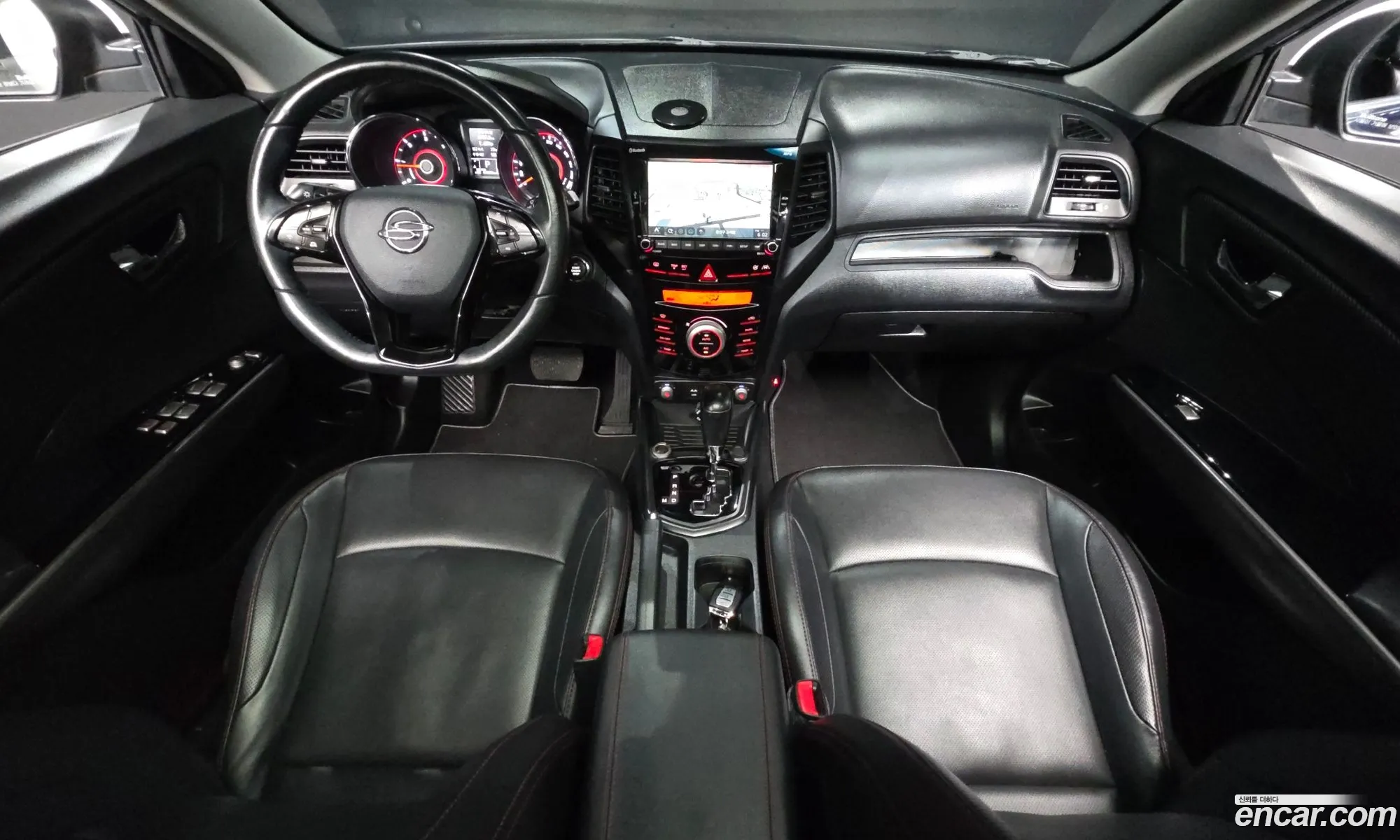 KG Mobility (SsangYong) Tivoli Air 2017 — 17