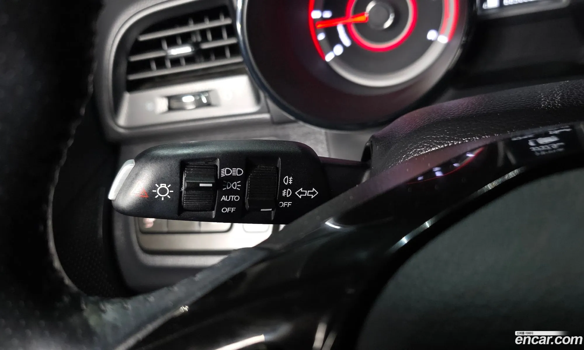 KG Mobility (SsangYong) Tivoli Air 2017 — 10
