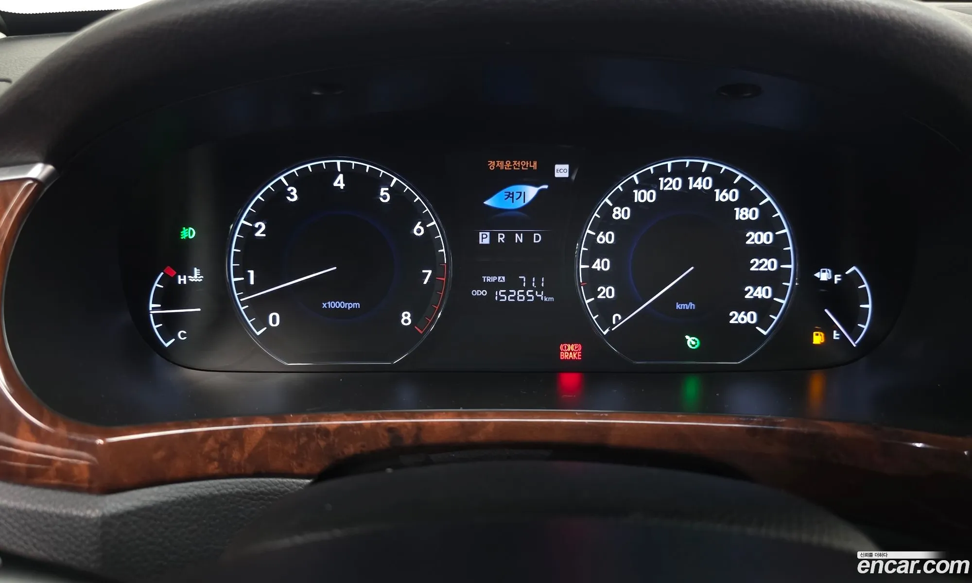 Hyundai Equus 2011 — 13