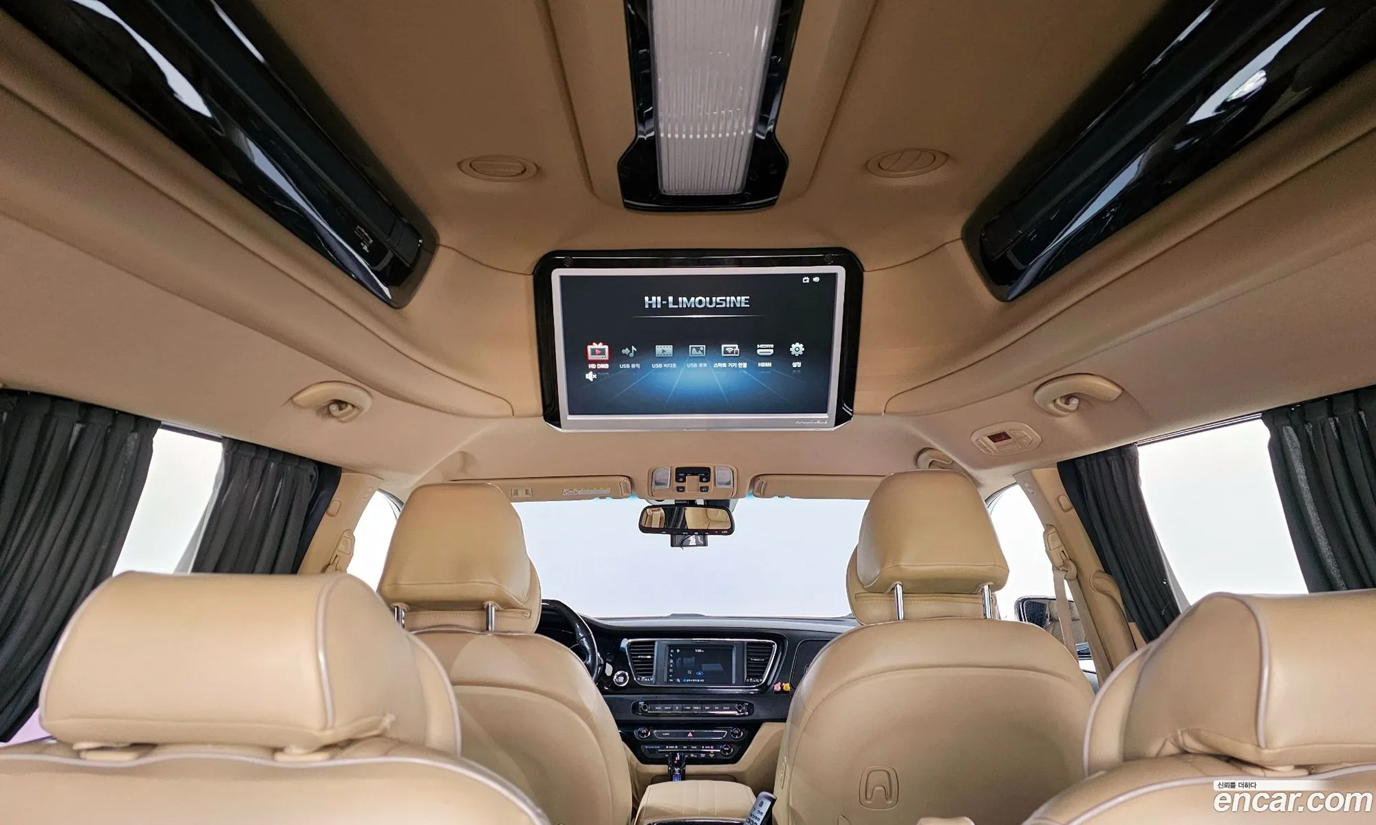 Kia Carnival 2018 — 10