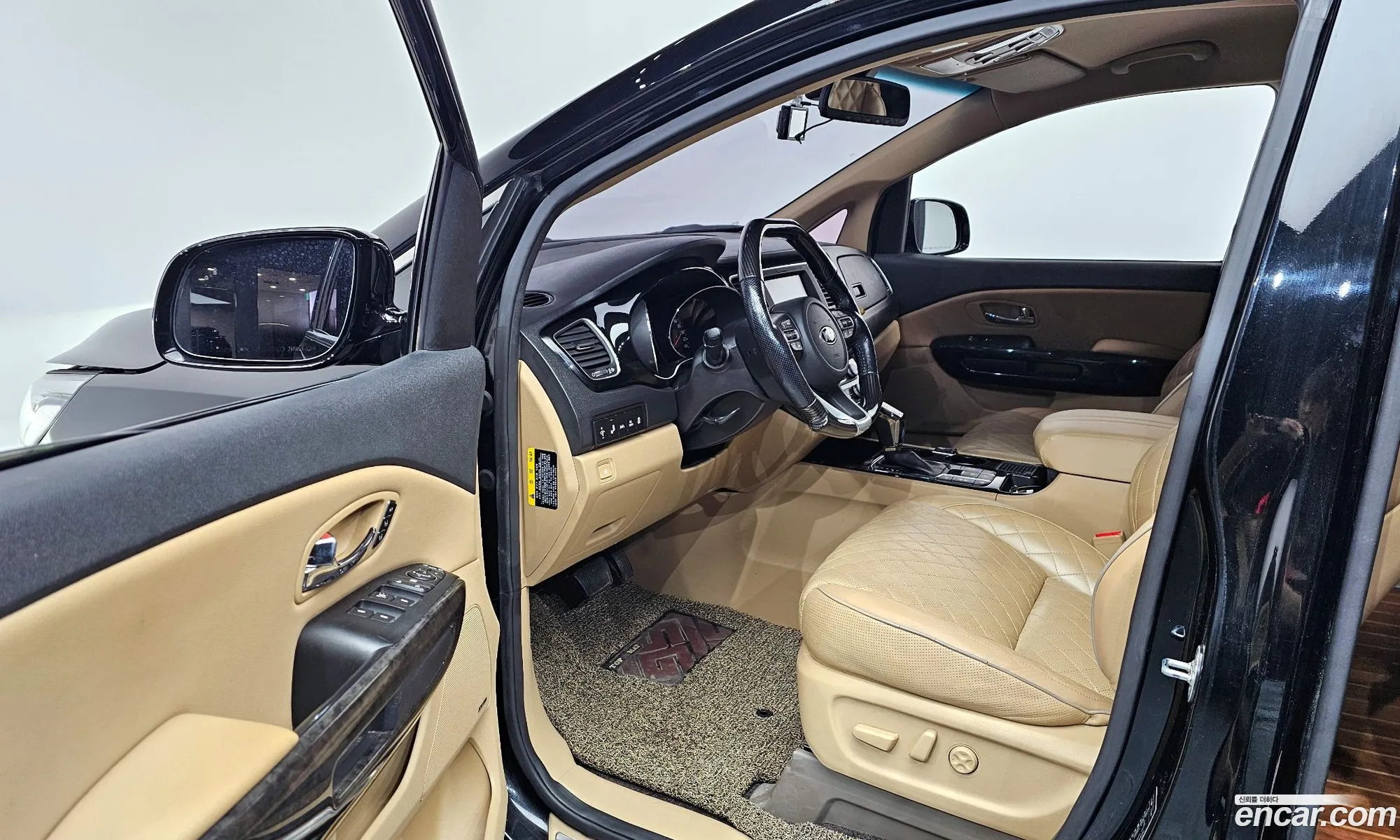 Kia Carnival 2018 — 6