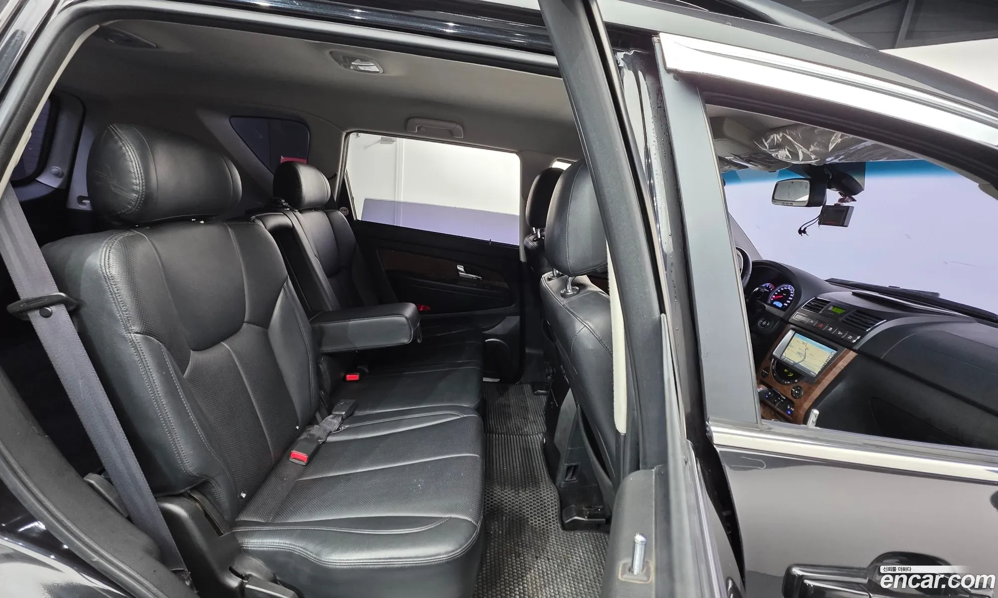 KG Mobility (SsangYong) Rexton W 2016 — 17