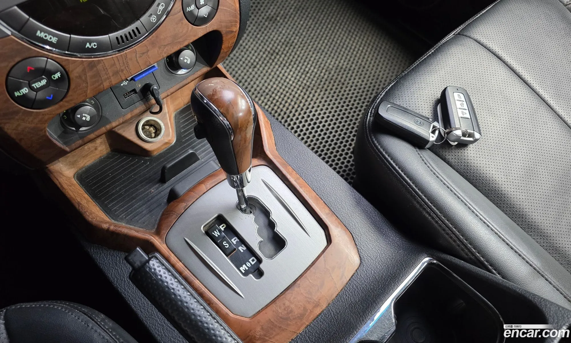 KG Mobility (SsangYong) Rexton W 2016 — 8