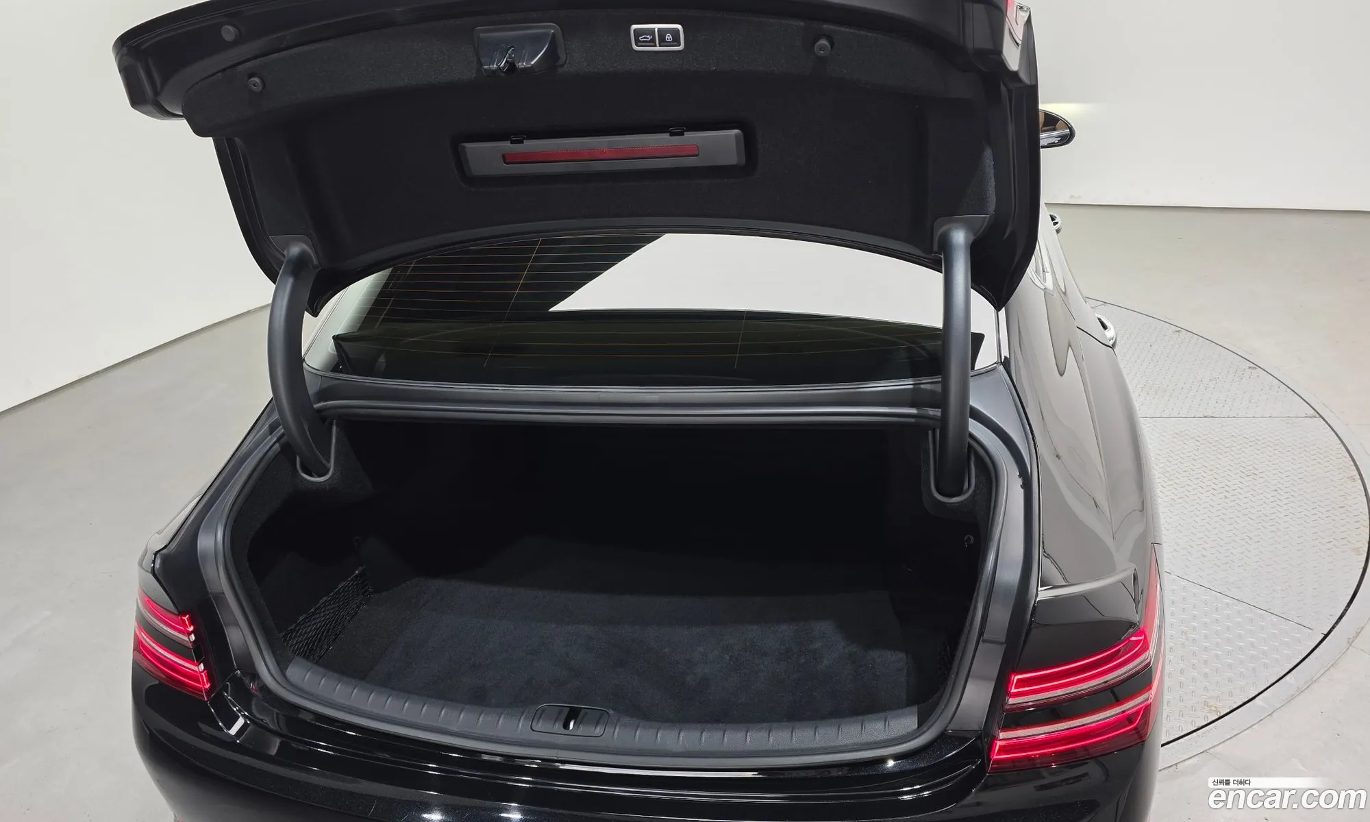 Genesis G80 2022 — 16