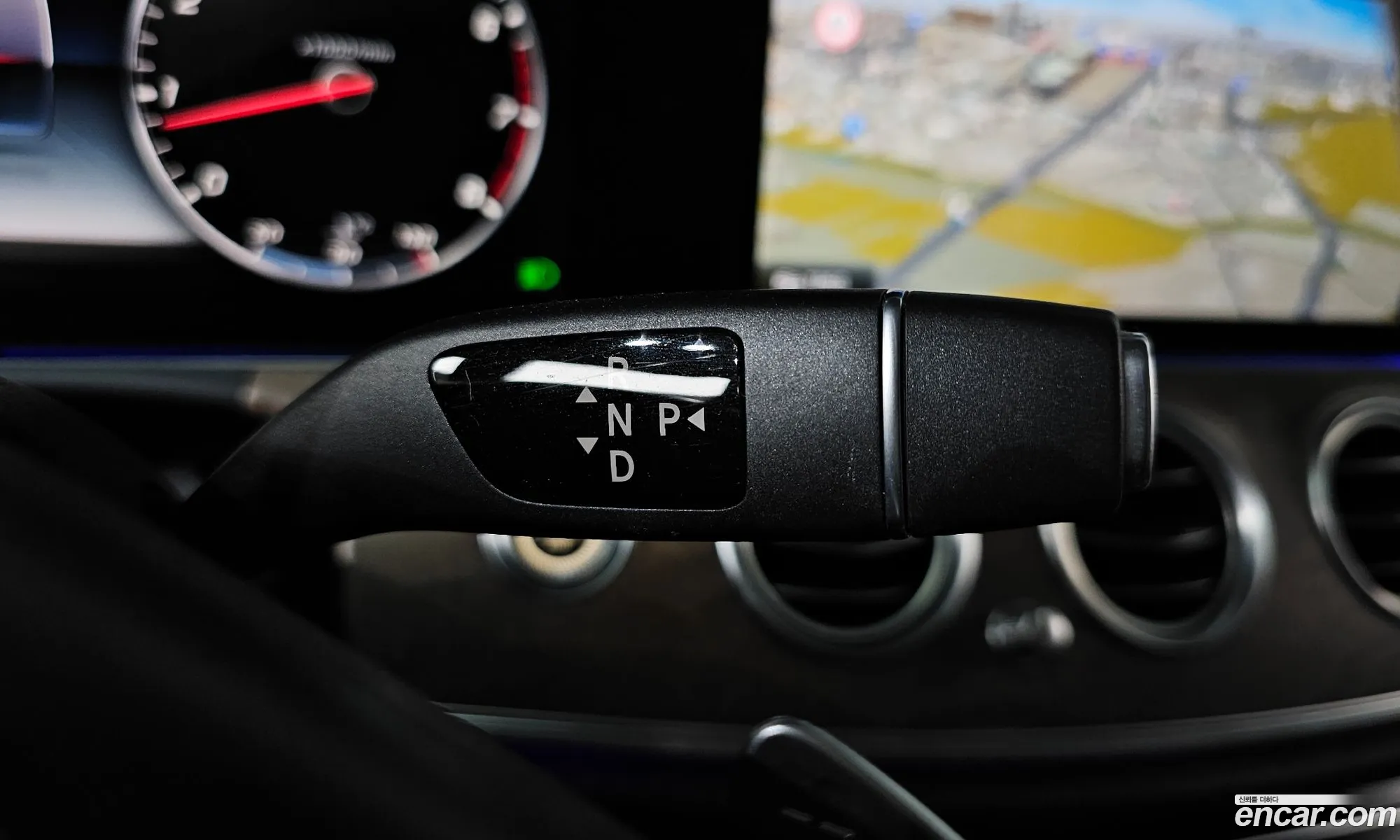 Mercedes-Benz E-Class W213 2018 WDDZF4KB9JA378380 — 13
