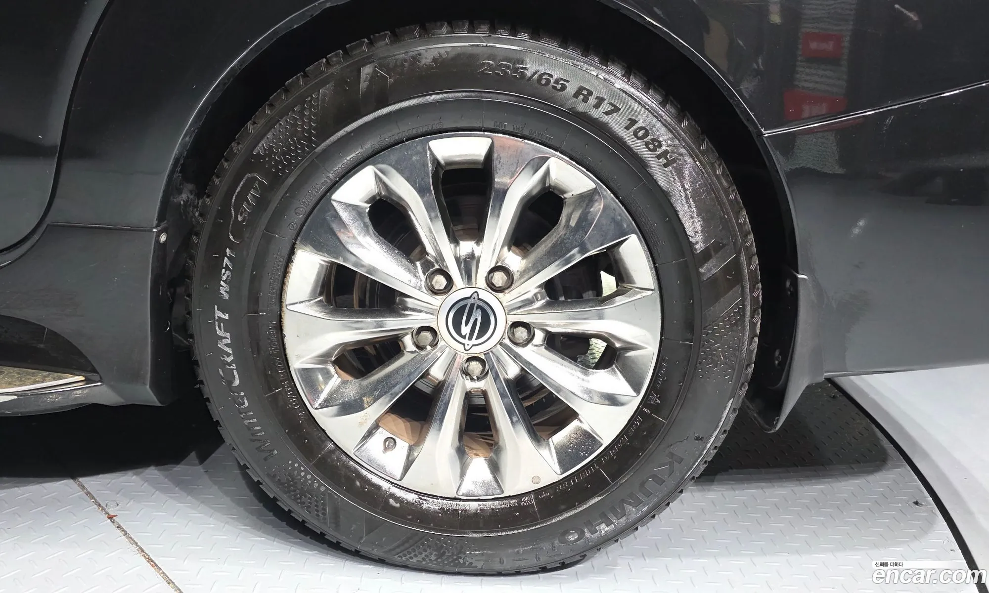 KG Mobility (SsangYong) Korando Turismo 2017 — 8