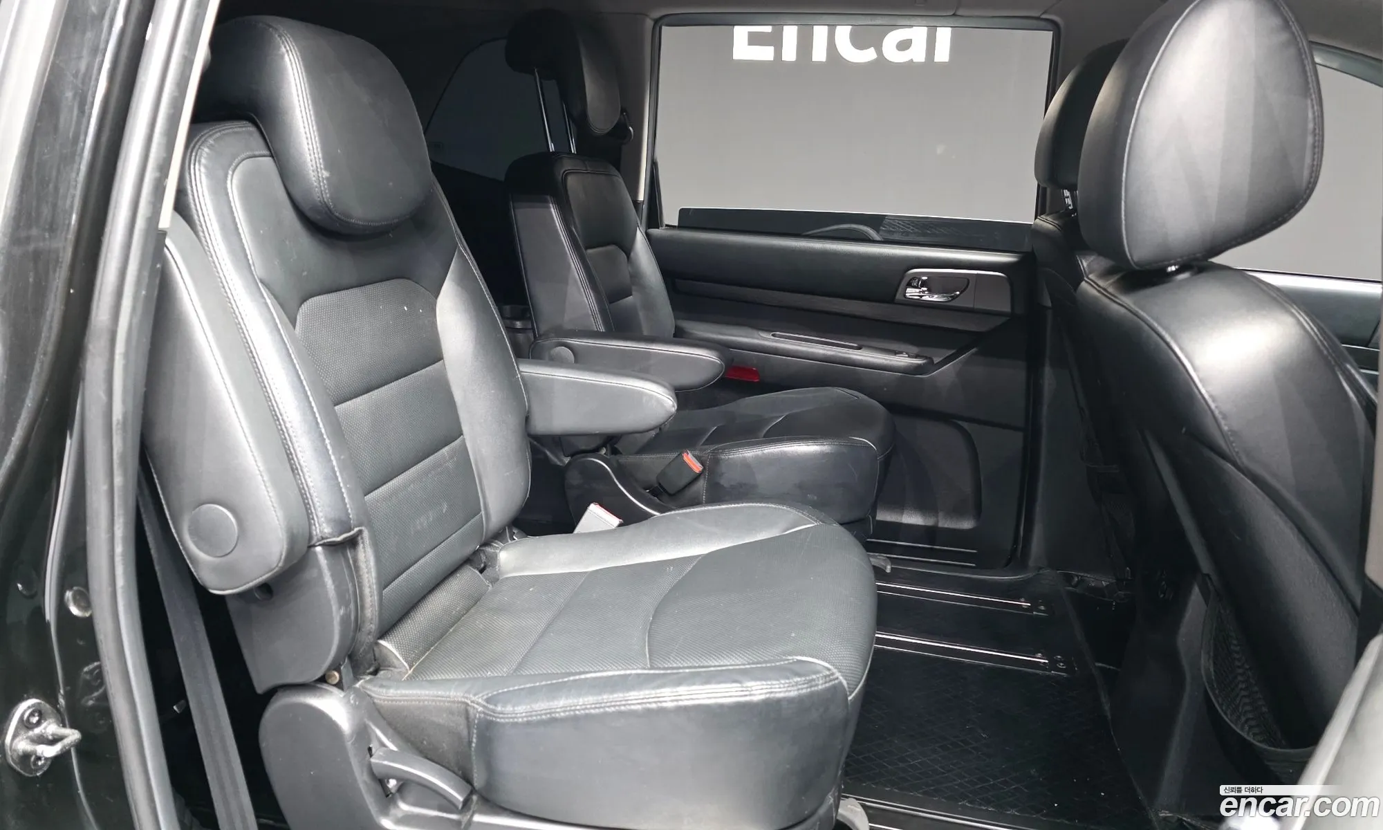 KG Mobility (SsangYong) Korando Turismo 2017 — 4