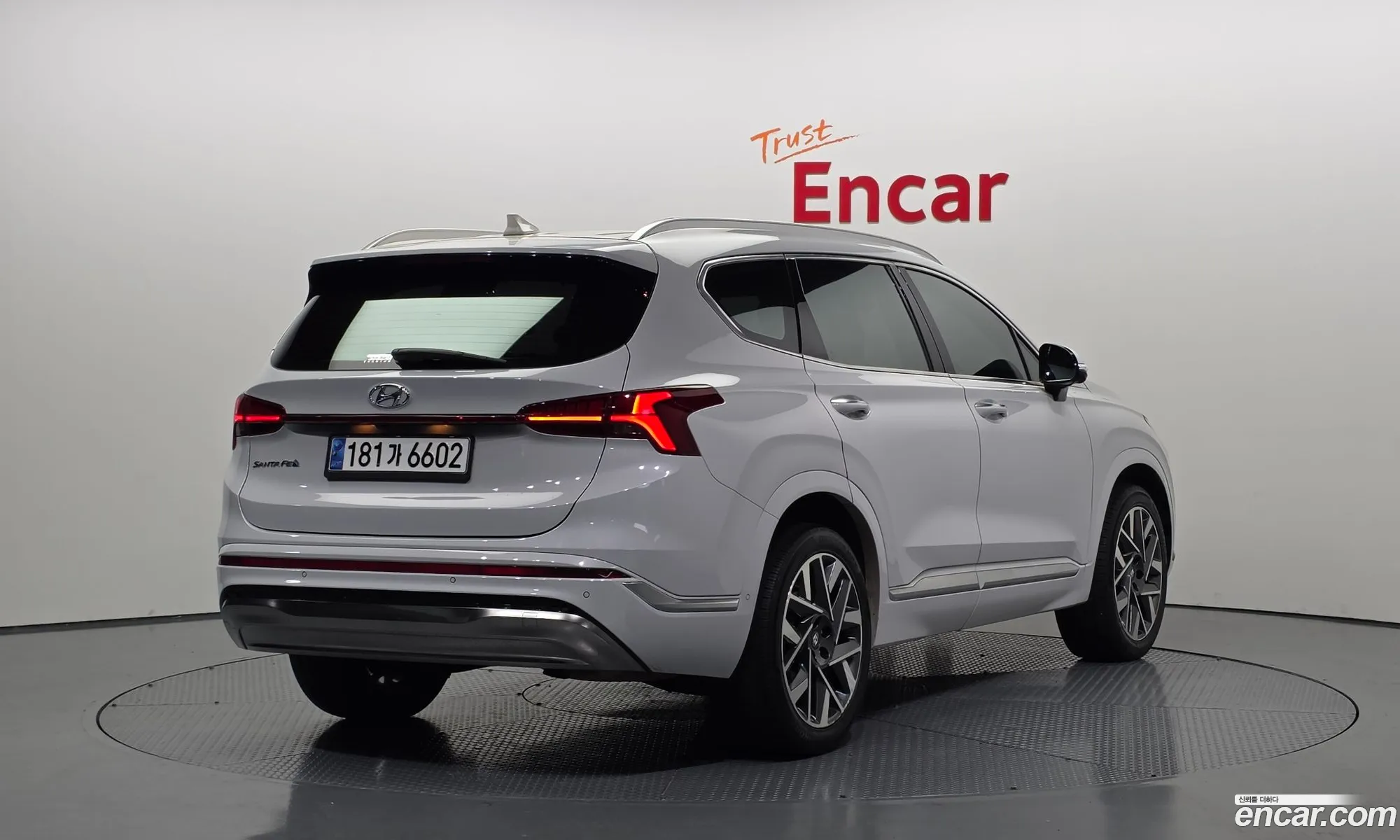 Hyundai Santa Fe 2021 — 11