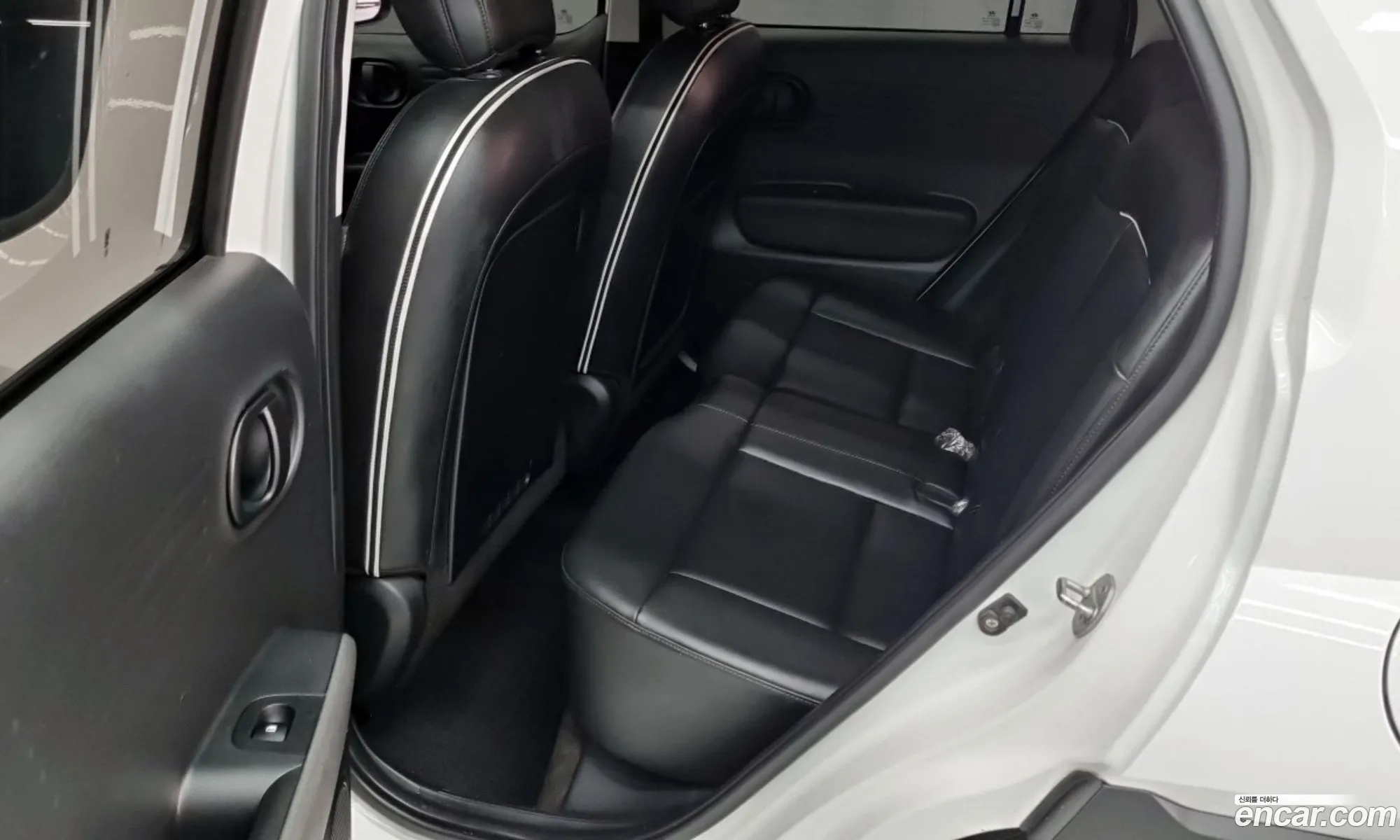 Hyundai Casper 2022 — 14