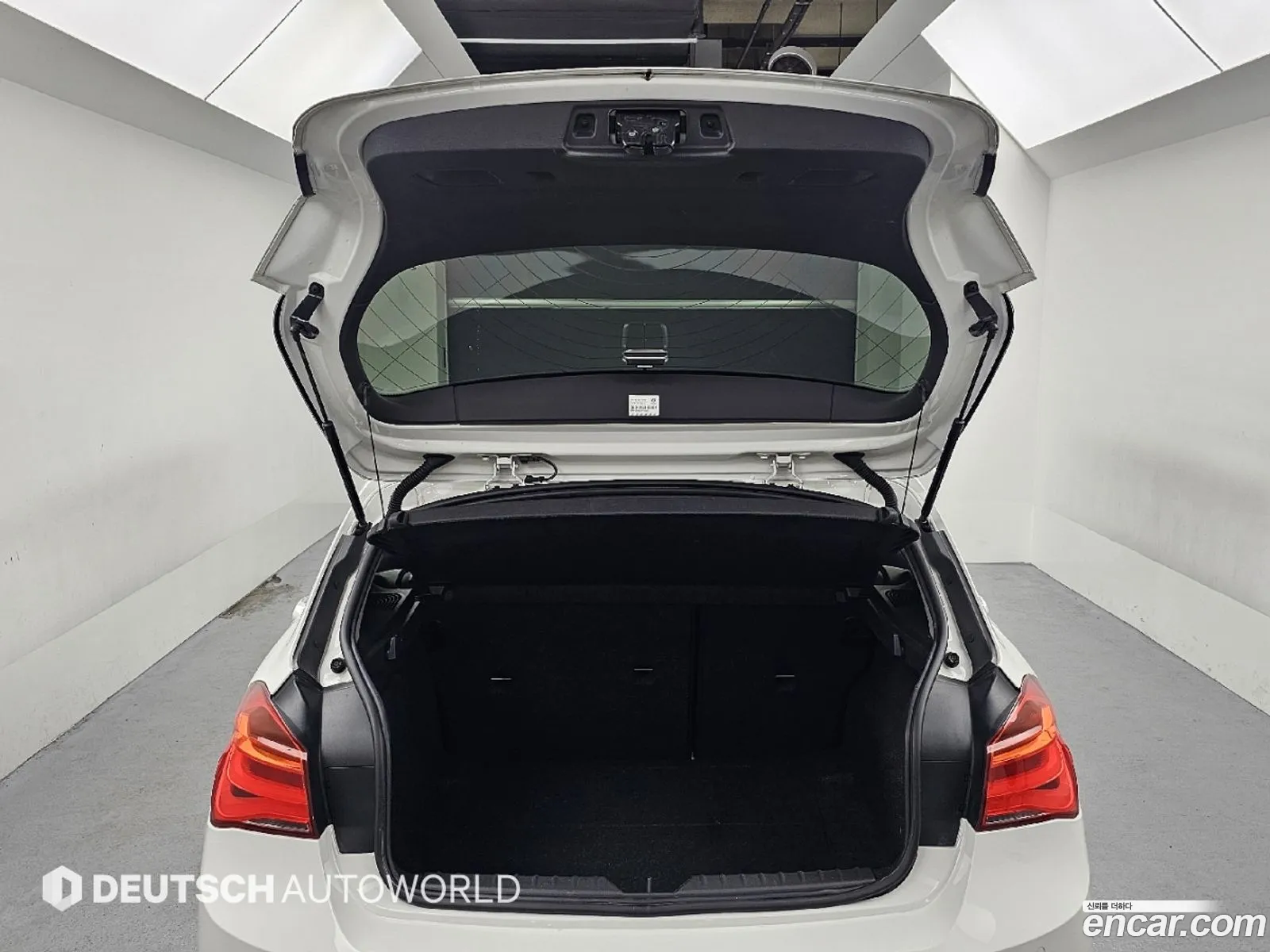 BMW 1 Series 2018 — 17