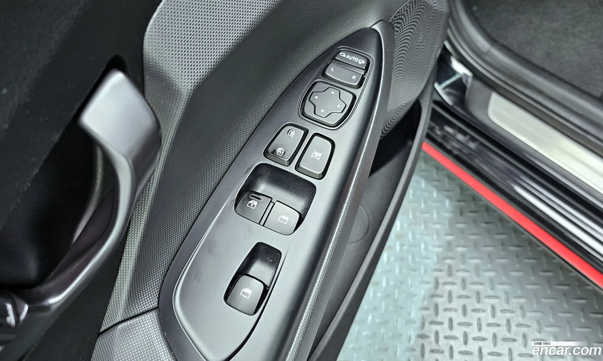 Hyundai Veloster 2021 — 2