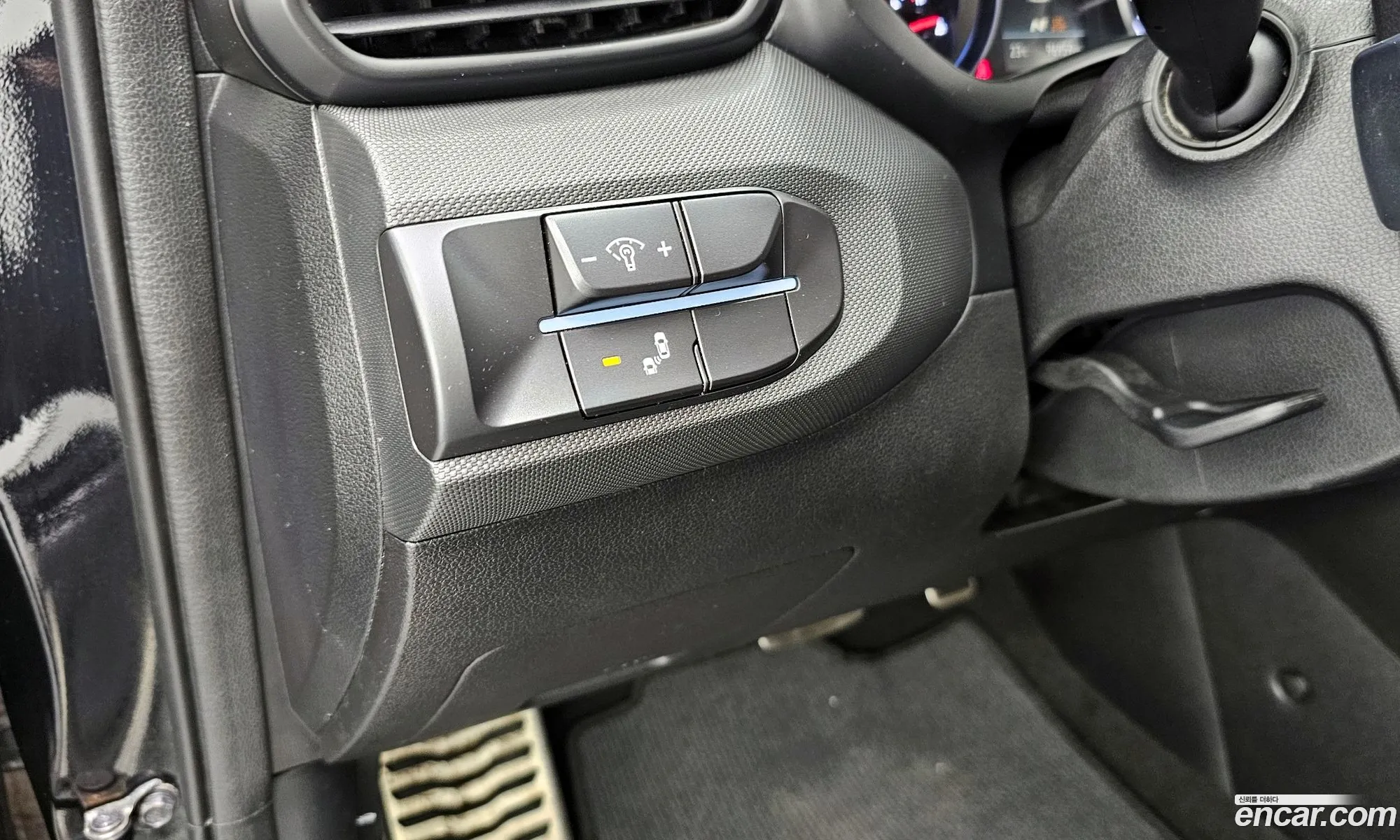Hyundai Veloster 2021 — 17