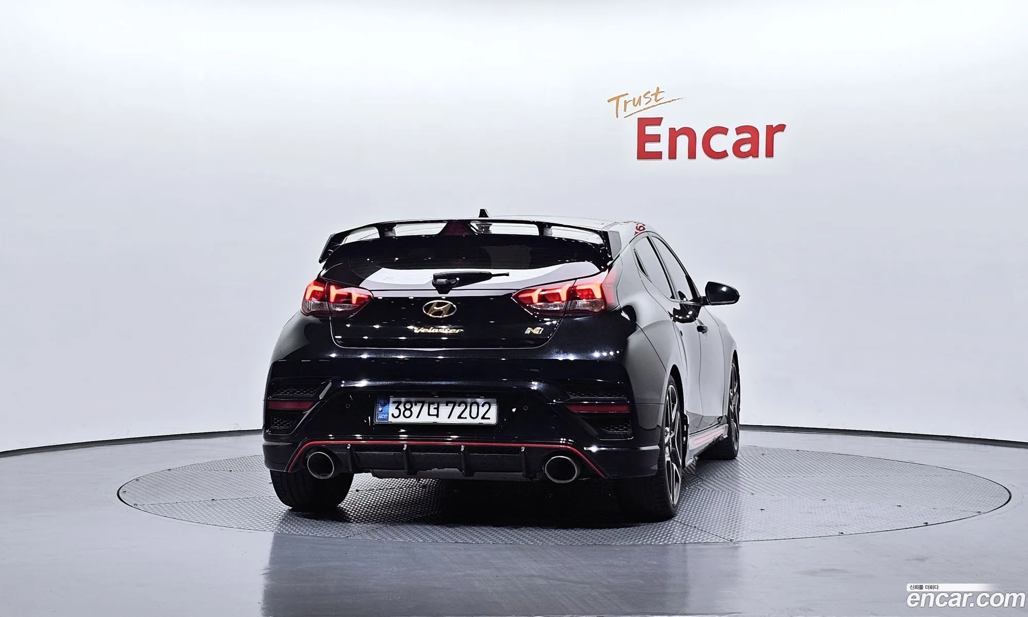 Hyundai Veloster 2021 — 19