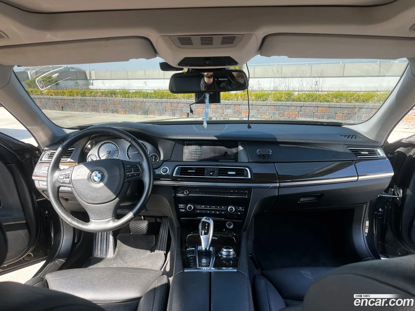 BMW 7 Series 2012 — 8