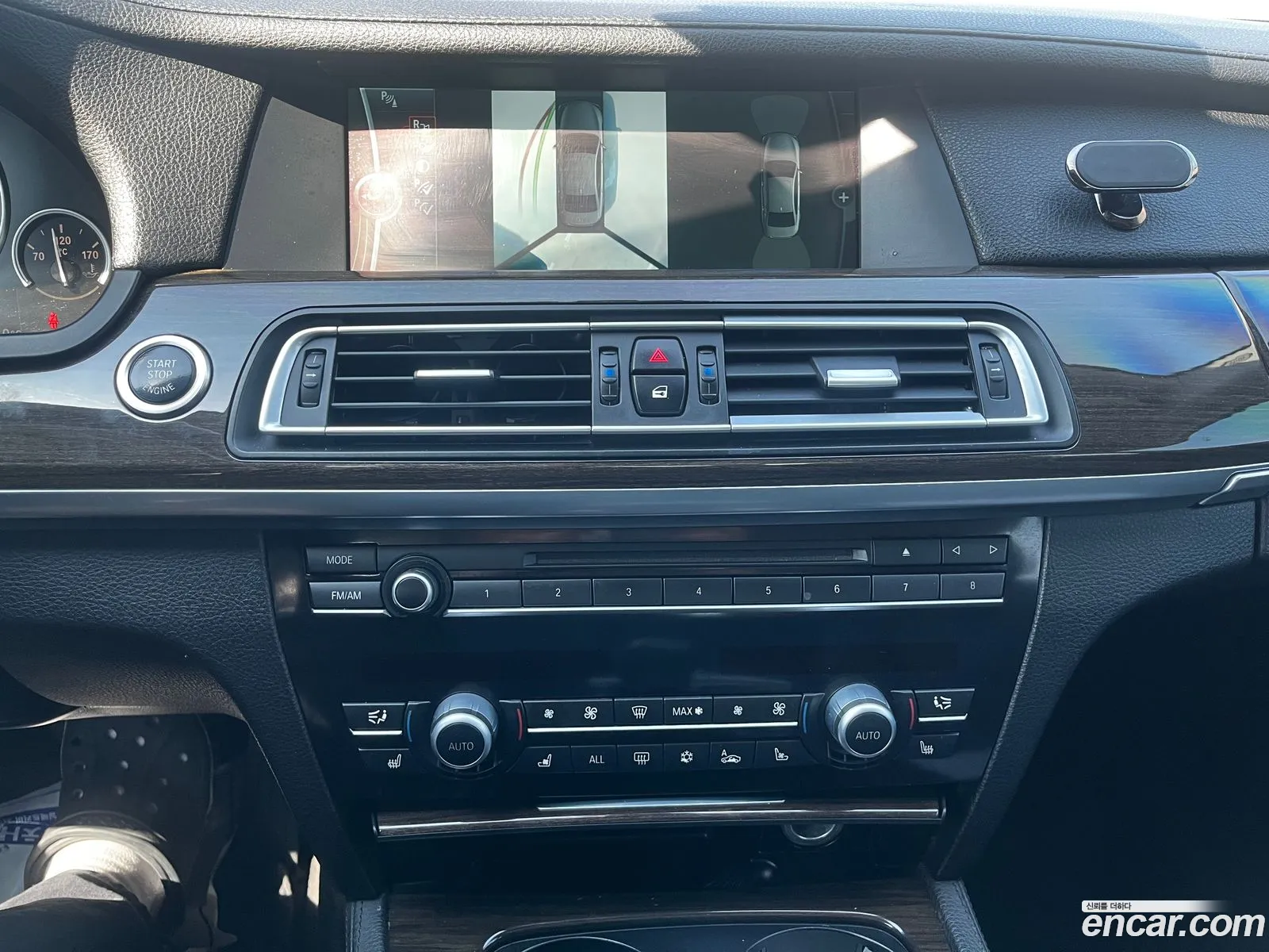 BMW 7 Series 2012 — 18