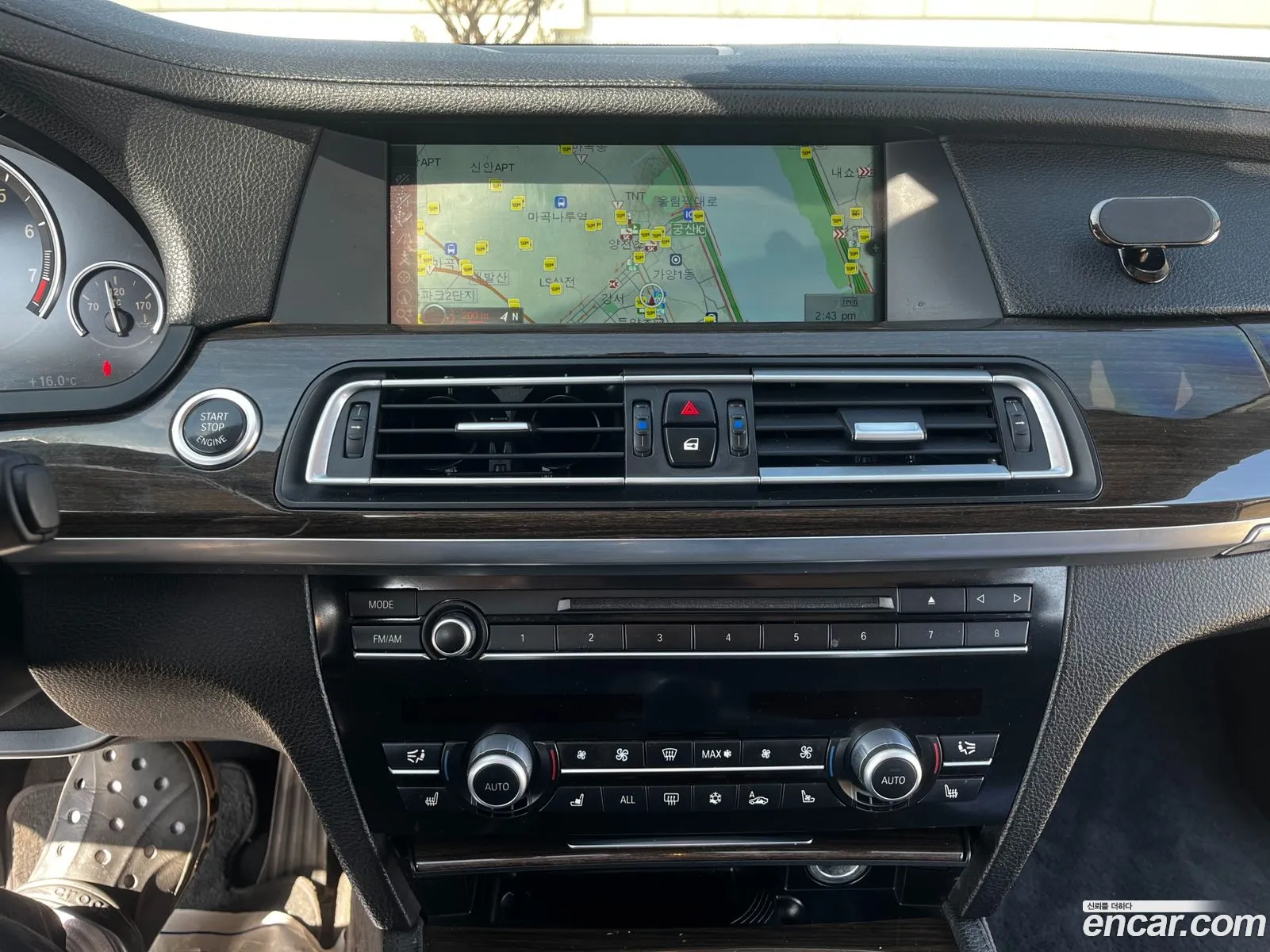 BMW 7 Series 2012 — 12