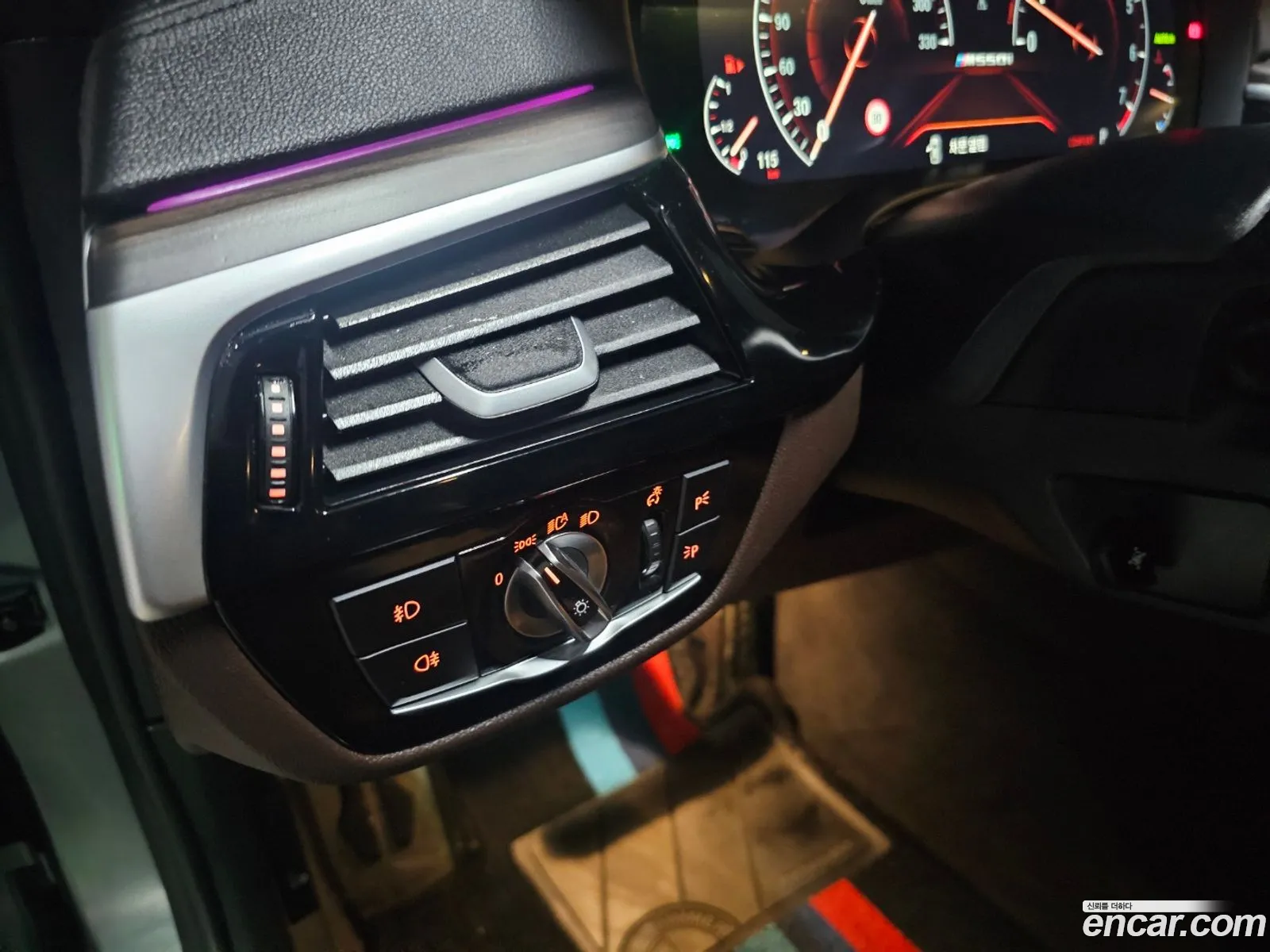 BMW 5 Series 2019 — 10