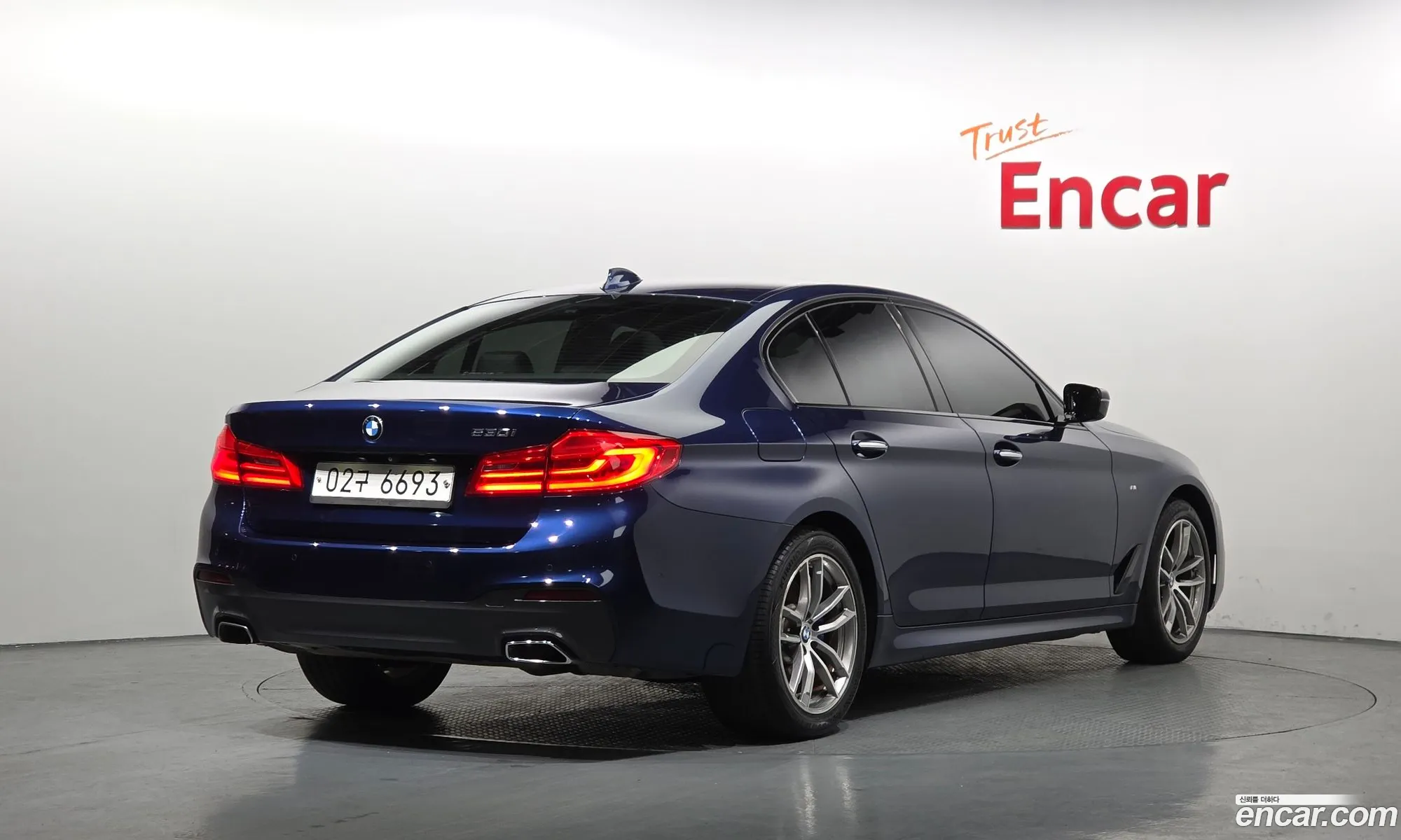 BMW 5 Series 2017 — 14