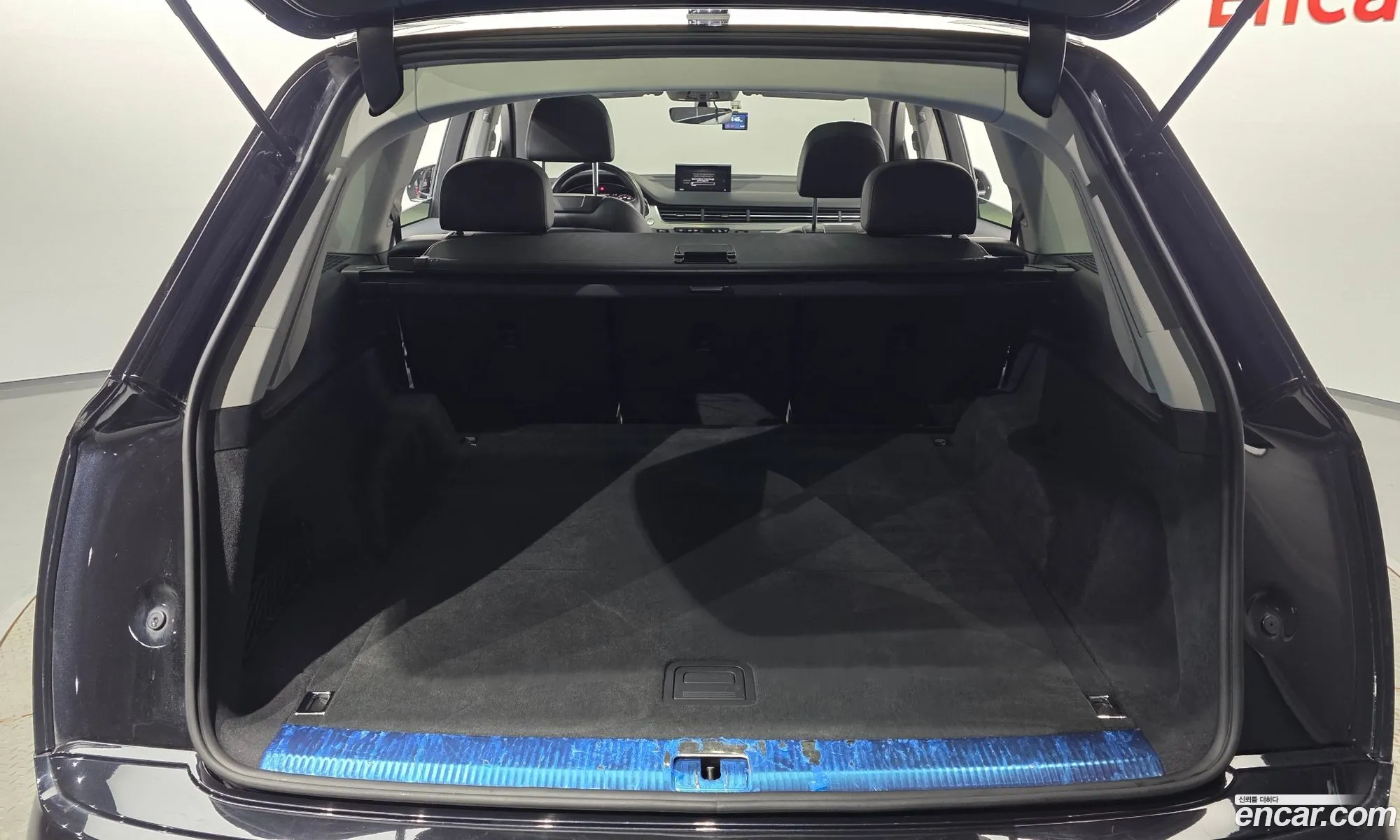 Audi Q7 2019 WAUZZZ4M9KD045509 — 3