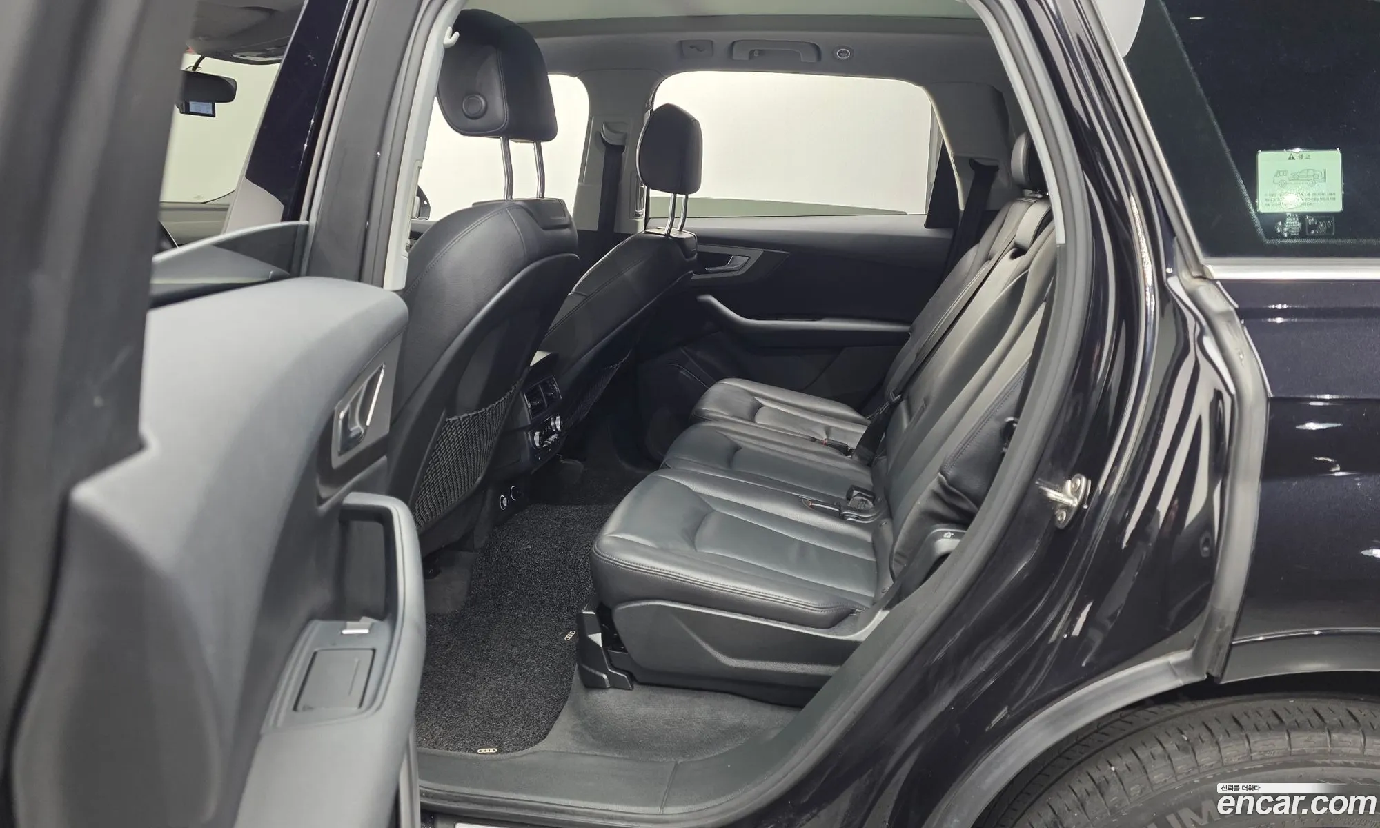 Audi Q7 2019 WAUZZZ4M9KD045509 — 21