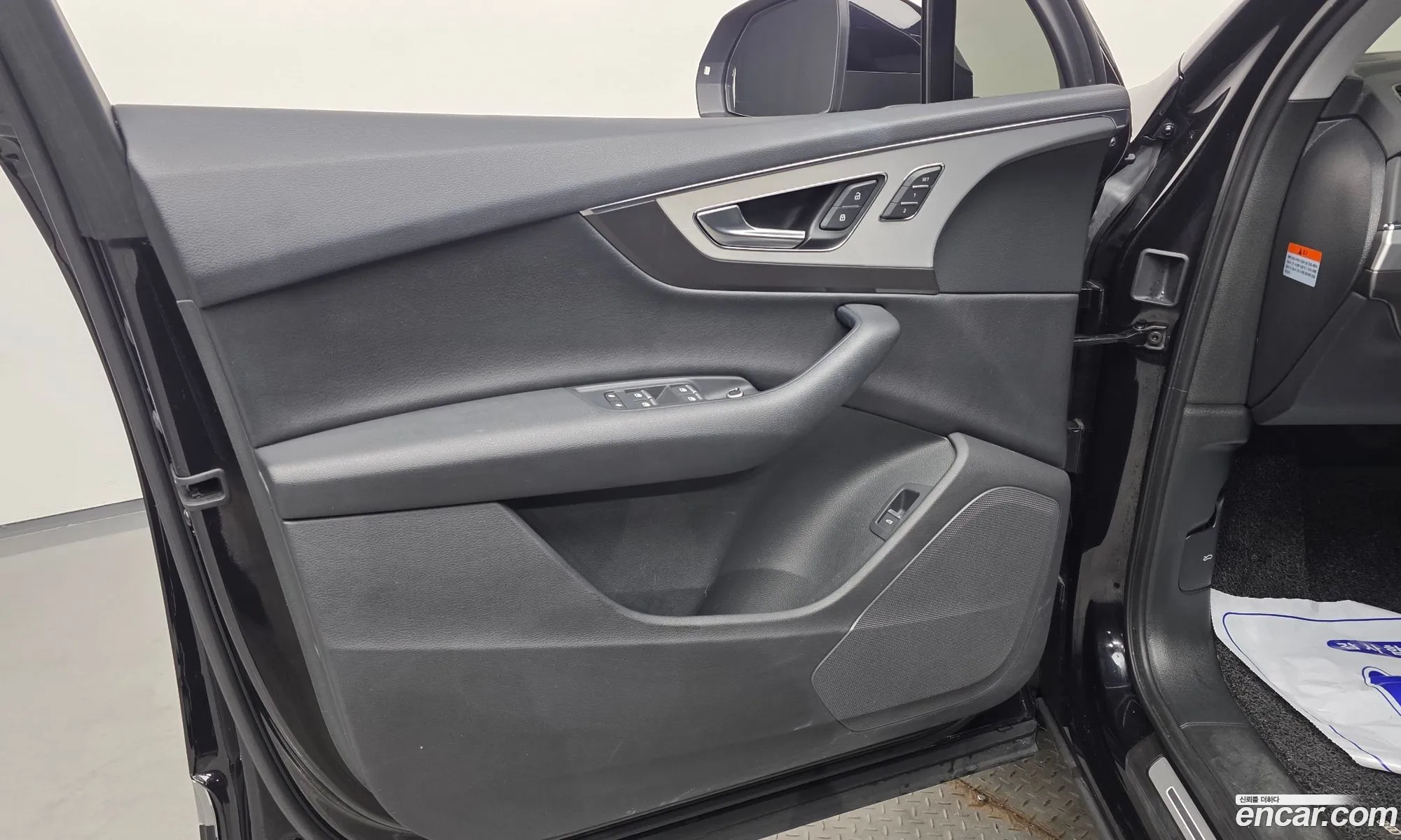 Audi Q7 2019 WAUZZZ4M9KD045509 — 23