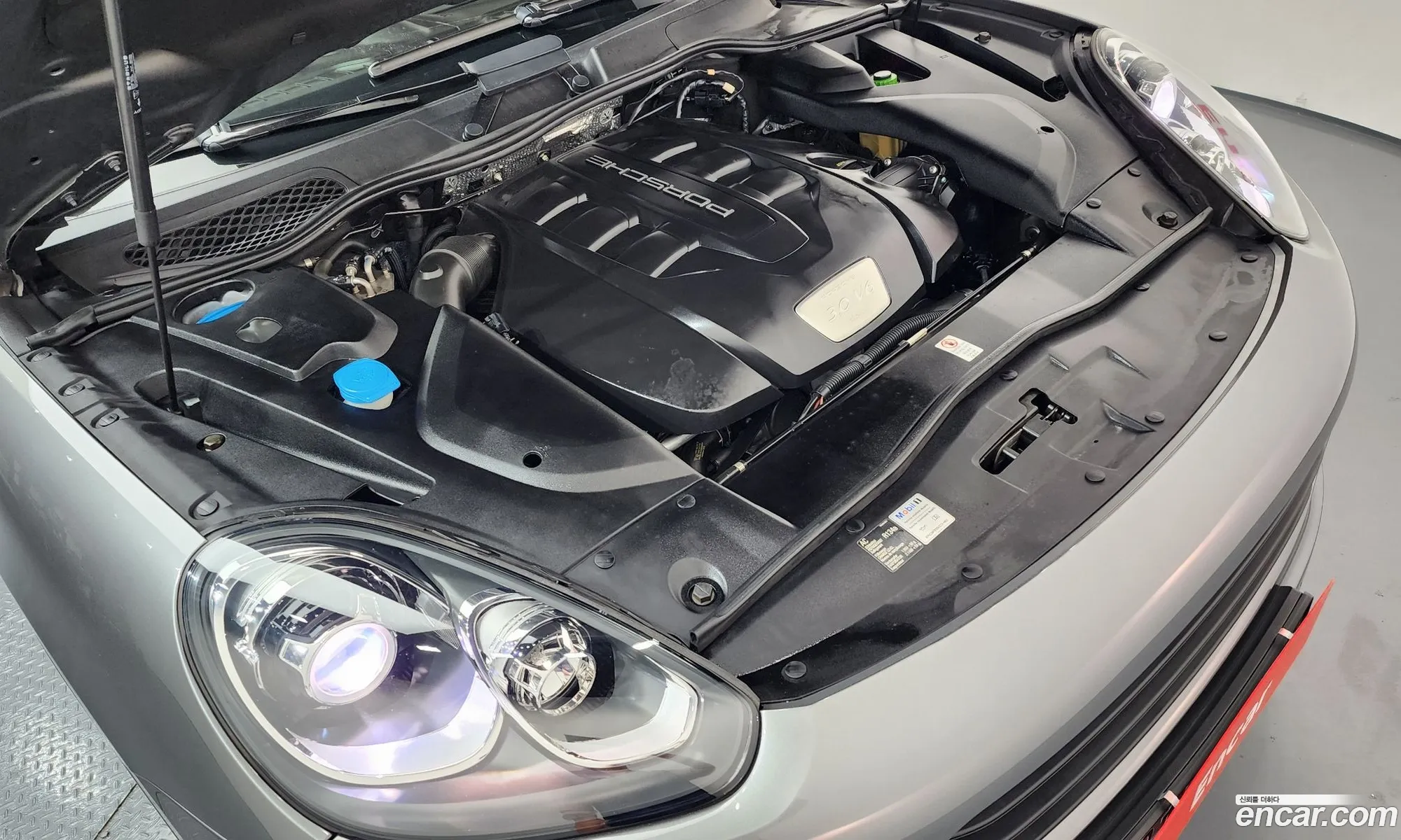 Porsche Cayenne 2015 WP1AF2928FLA35734 — 9