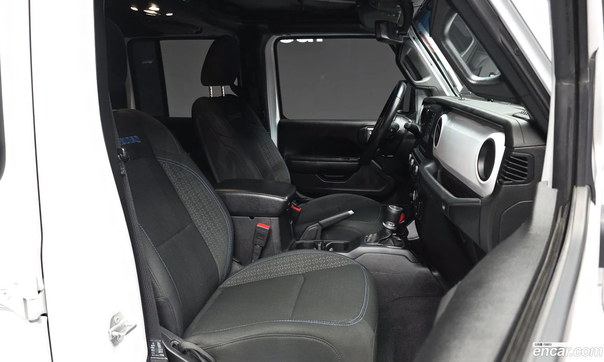 Jeep Wrangler 2021 1C4HJXDN1MW638307 — 2