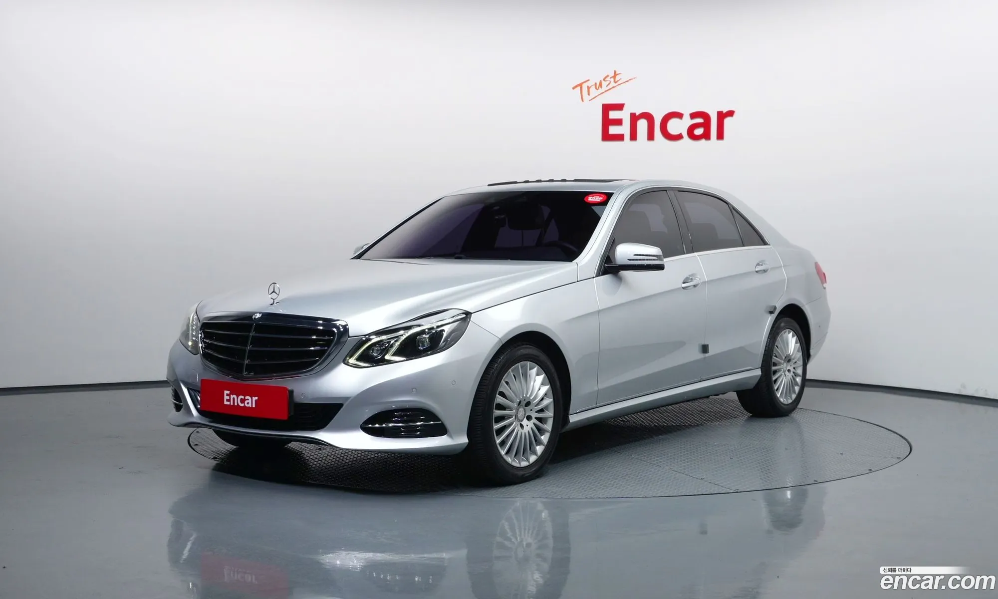 Mercedes-Benz E-Class W212 2014 WDDHF5FB7EB031612 — 2