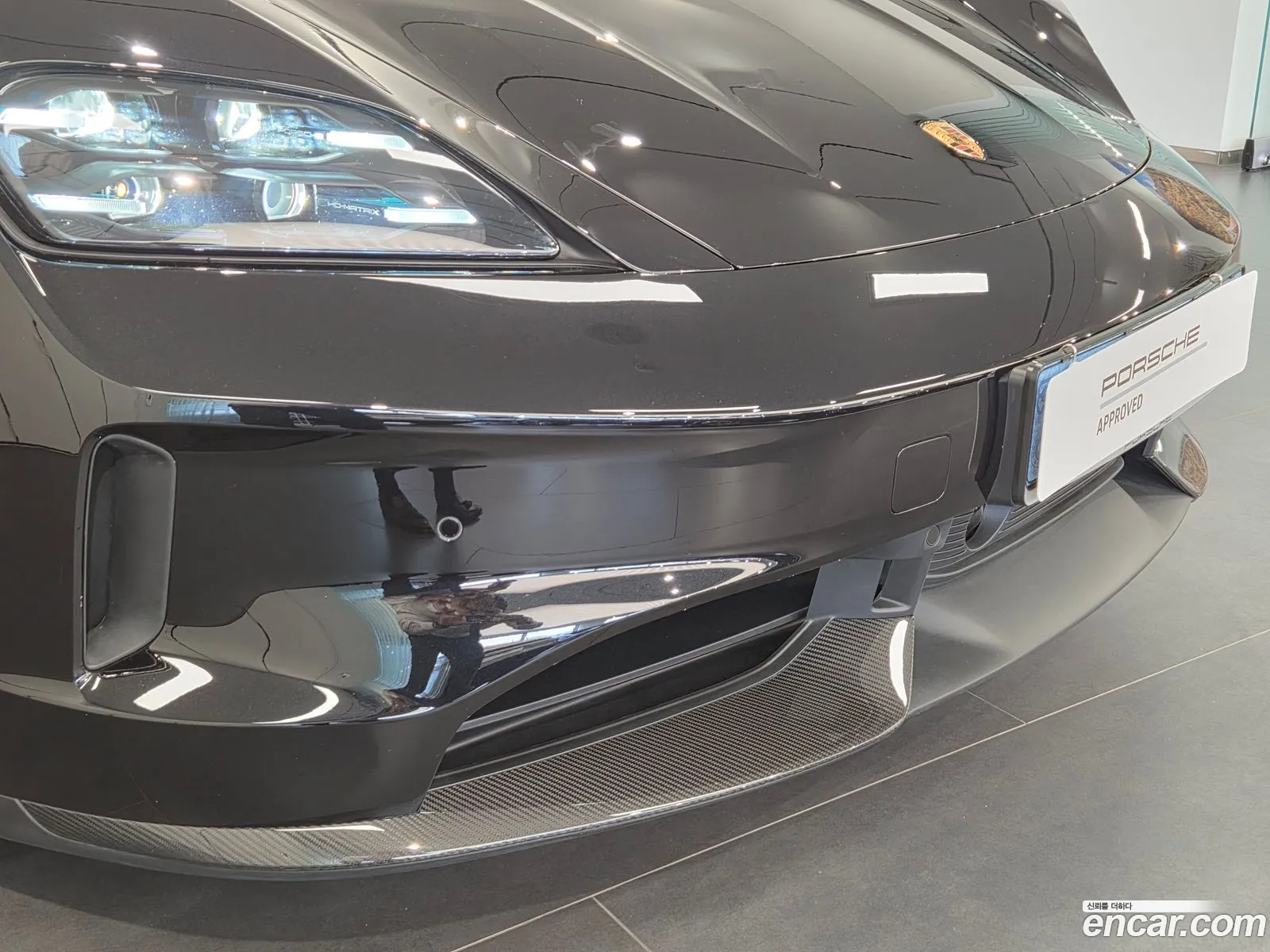 Porsche Taycan 2025 — 6