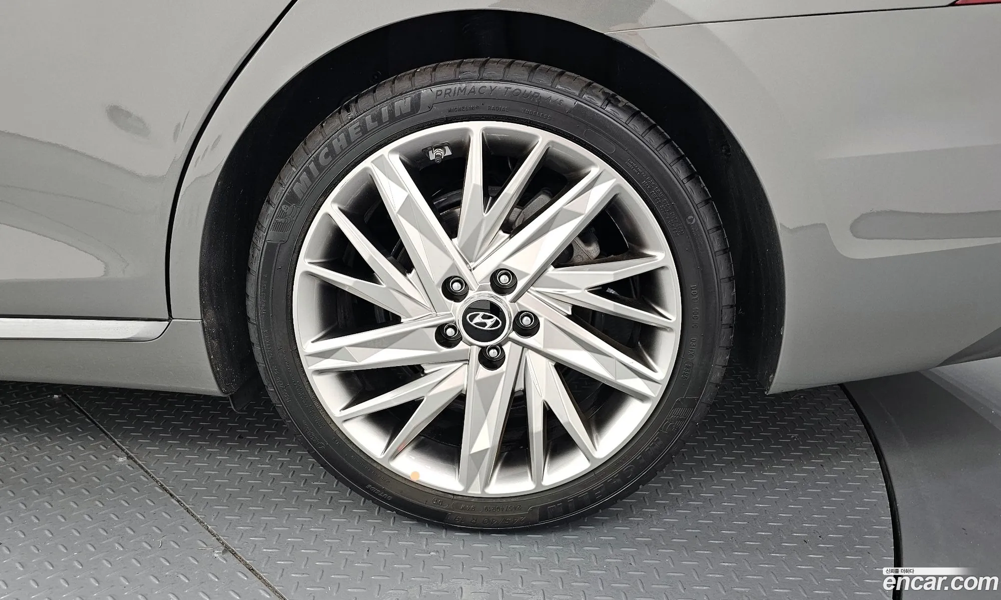 Hyundai Grandeur IG 2020 — 12