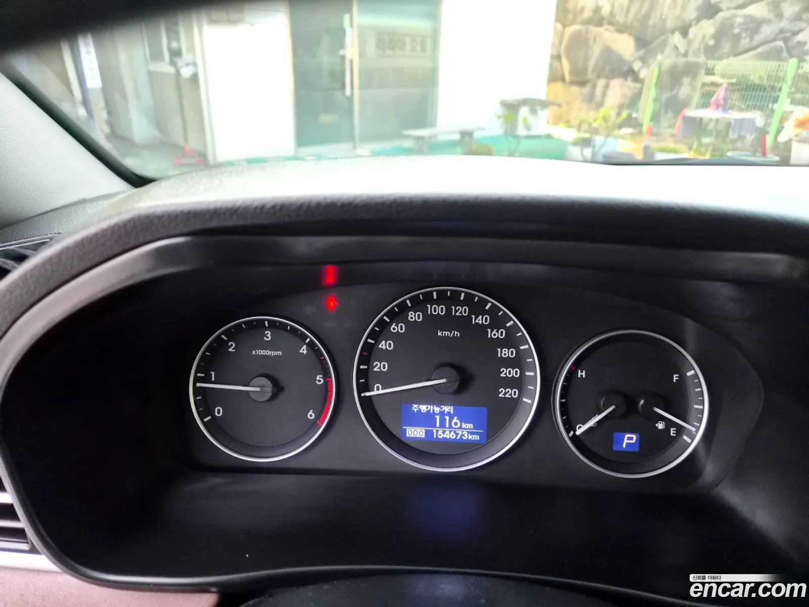 Hyundai Grand Starex 2018 — 17