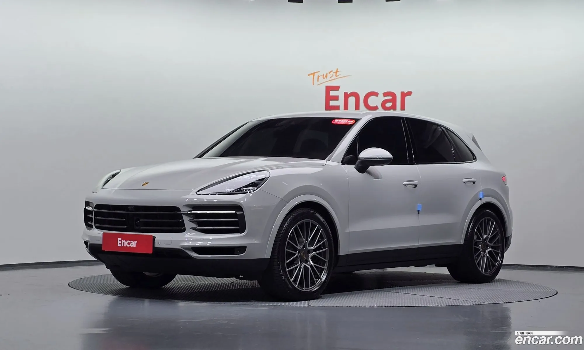 Porsche Cayenne 2022 — 20