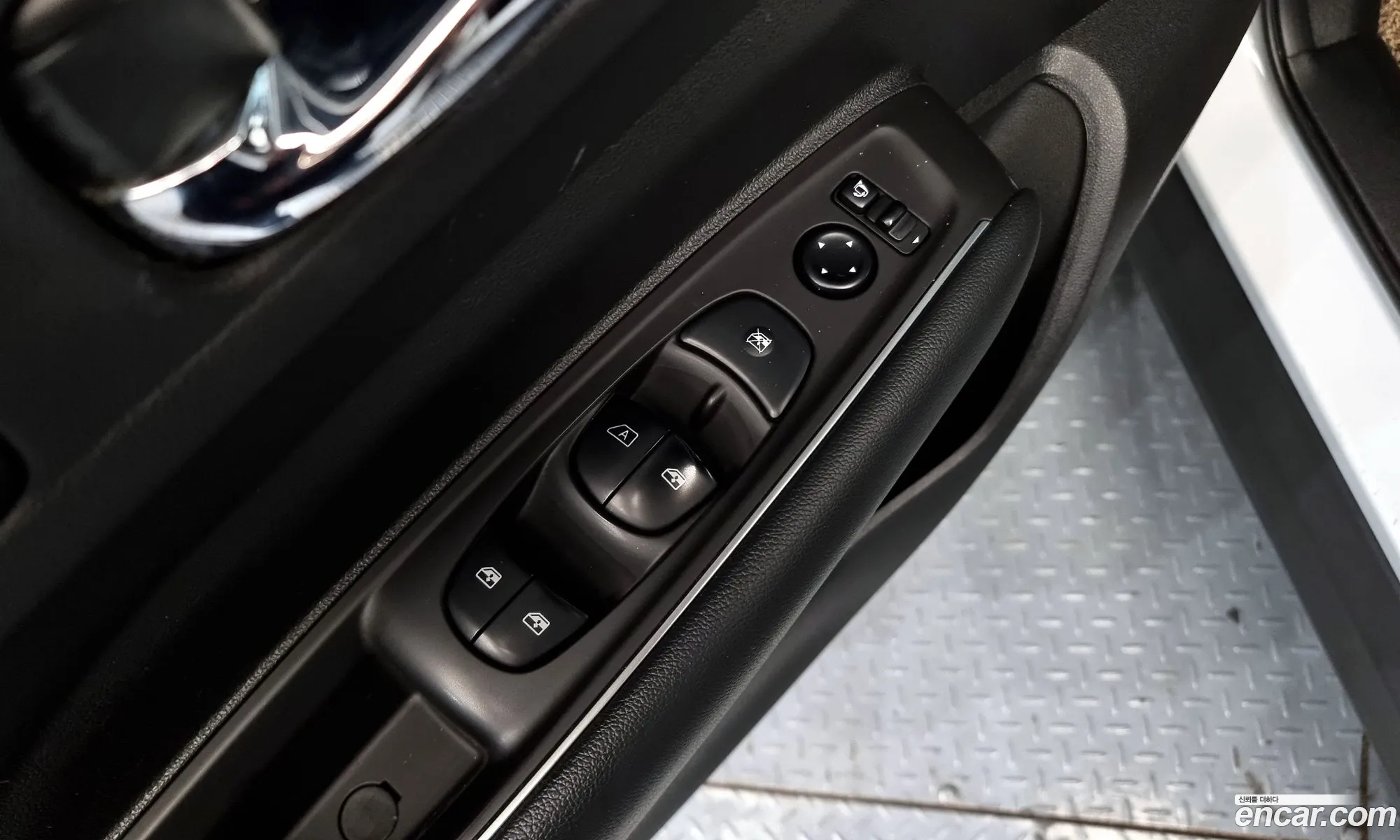 Renault Korea (Samsung) QM6 2018 — 13