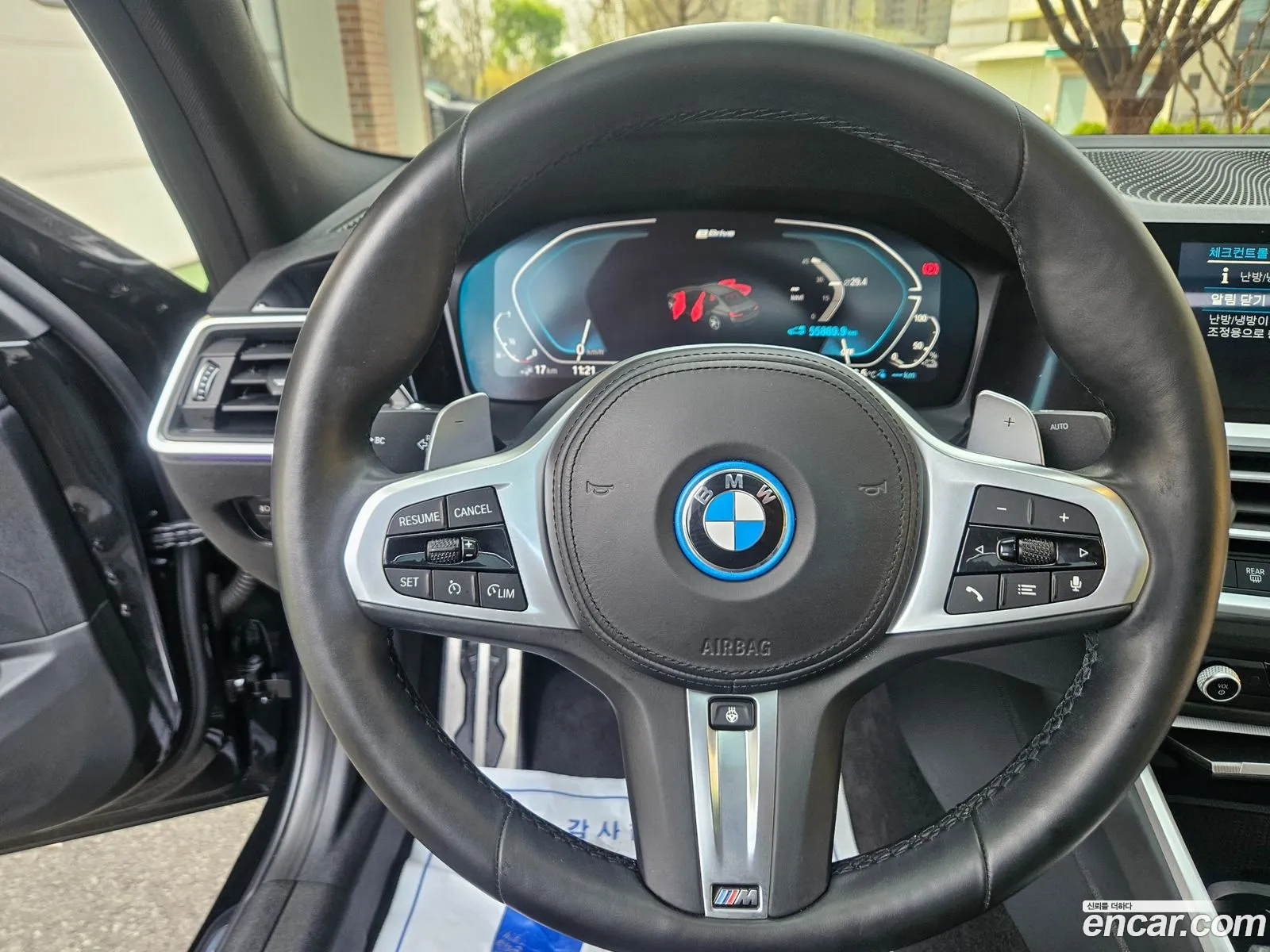BMW 3 Series 2022 — 18