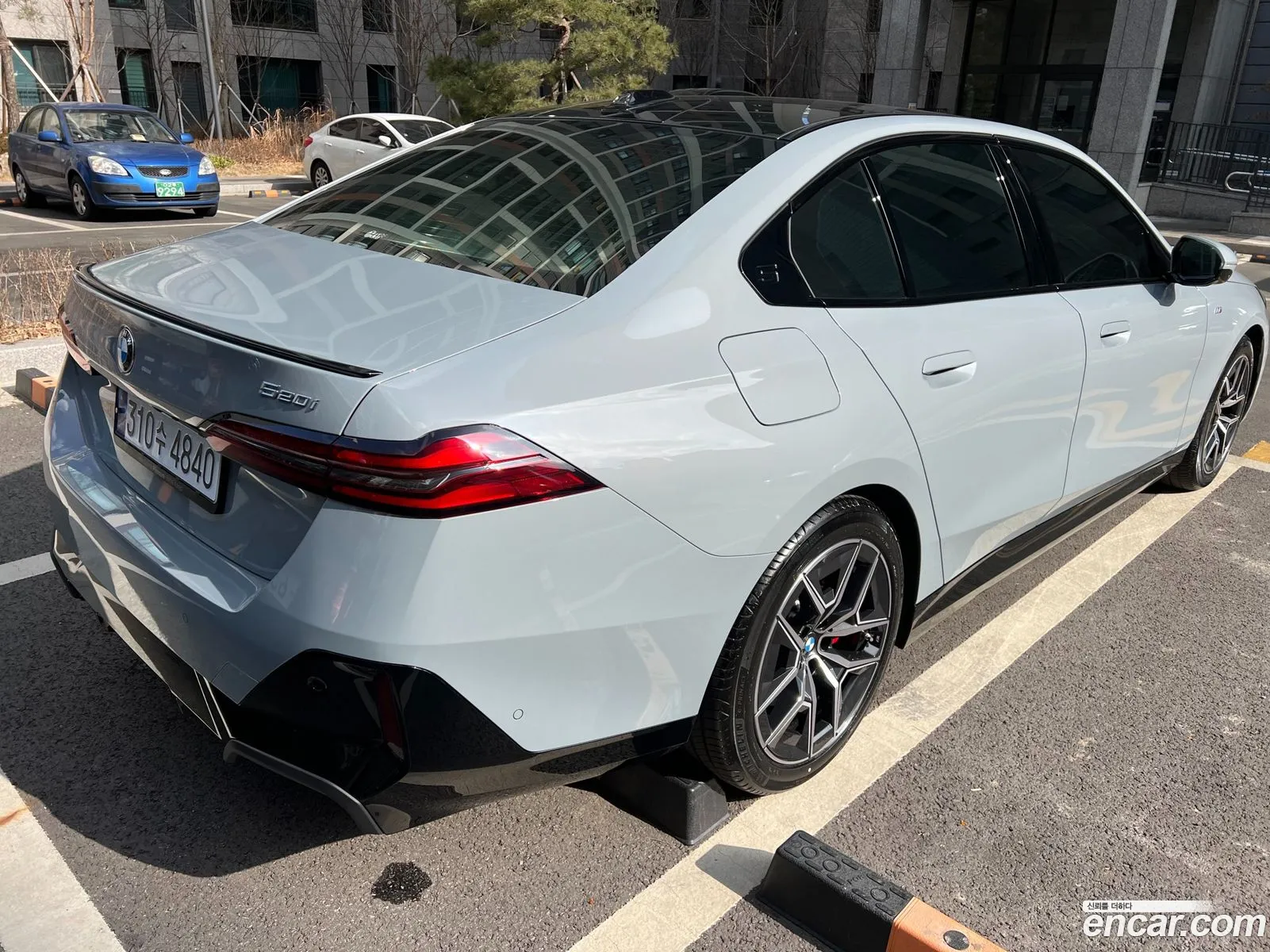 BMW 5 Series 2024 — 2