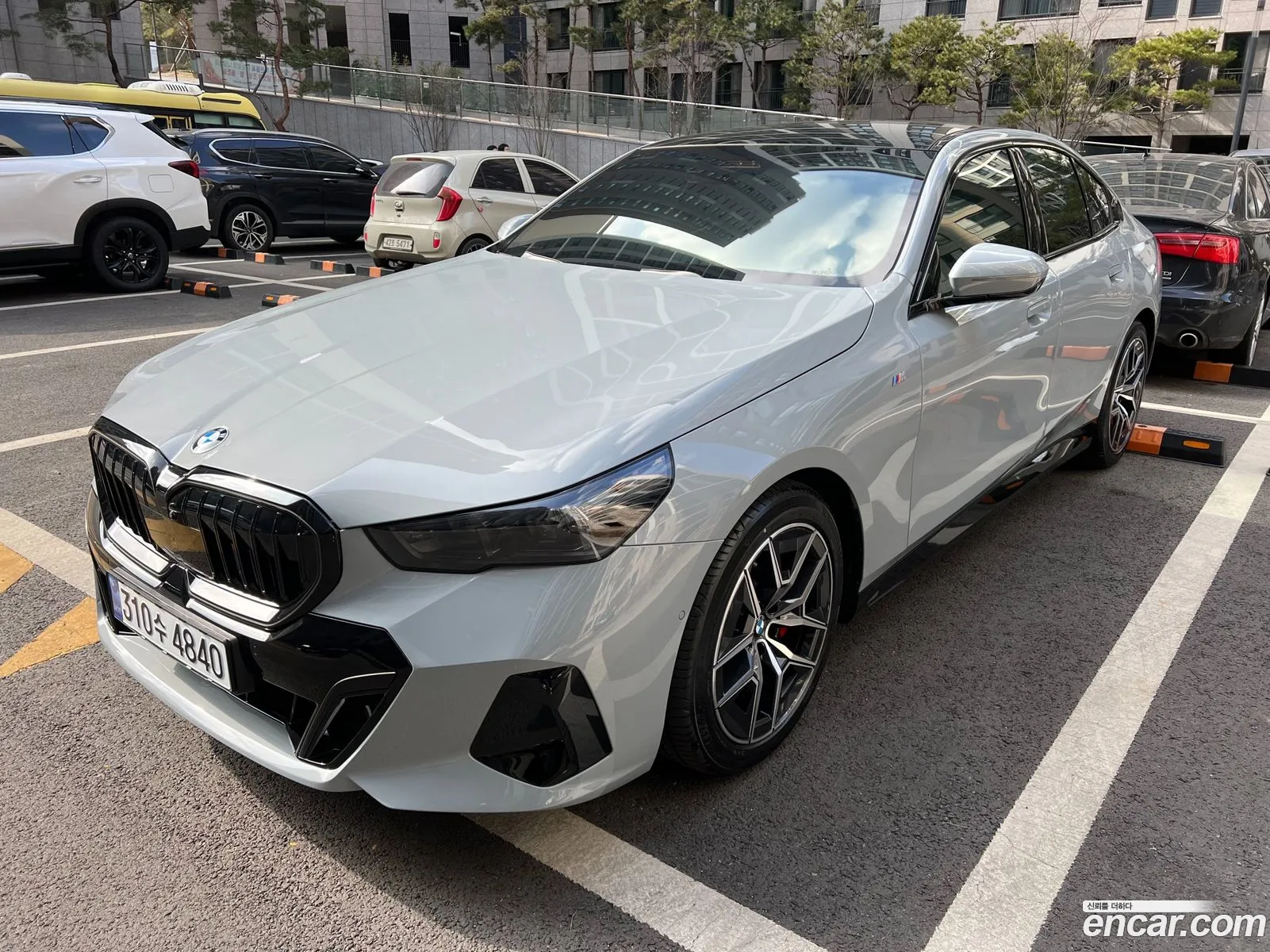 BMW 5 Series 2024 — 7