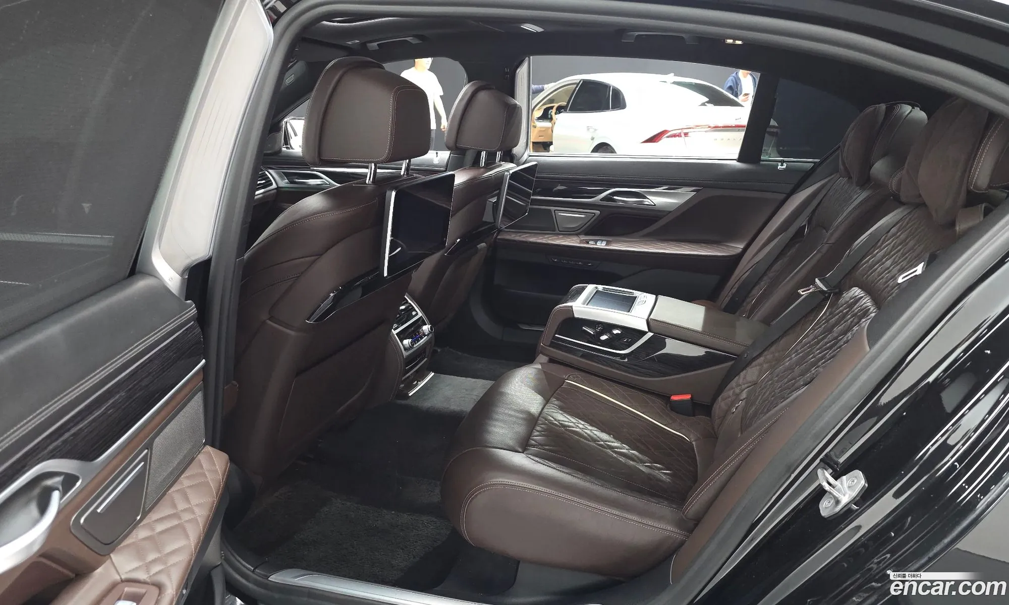 BMW 7 Series 2020 — 3