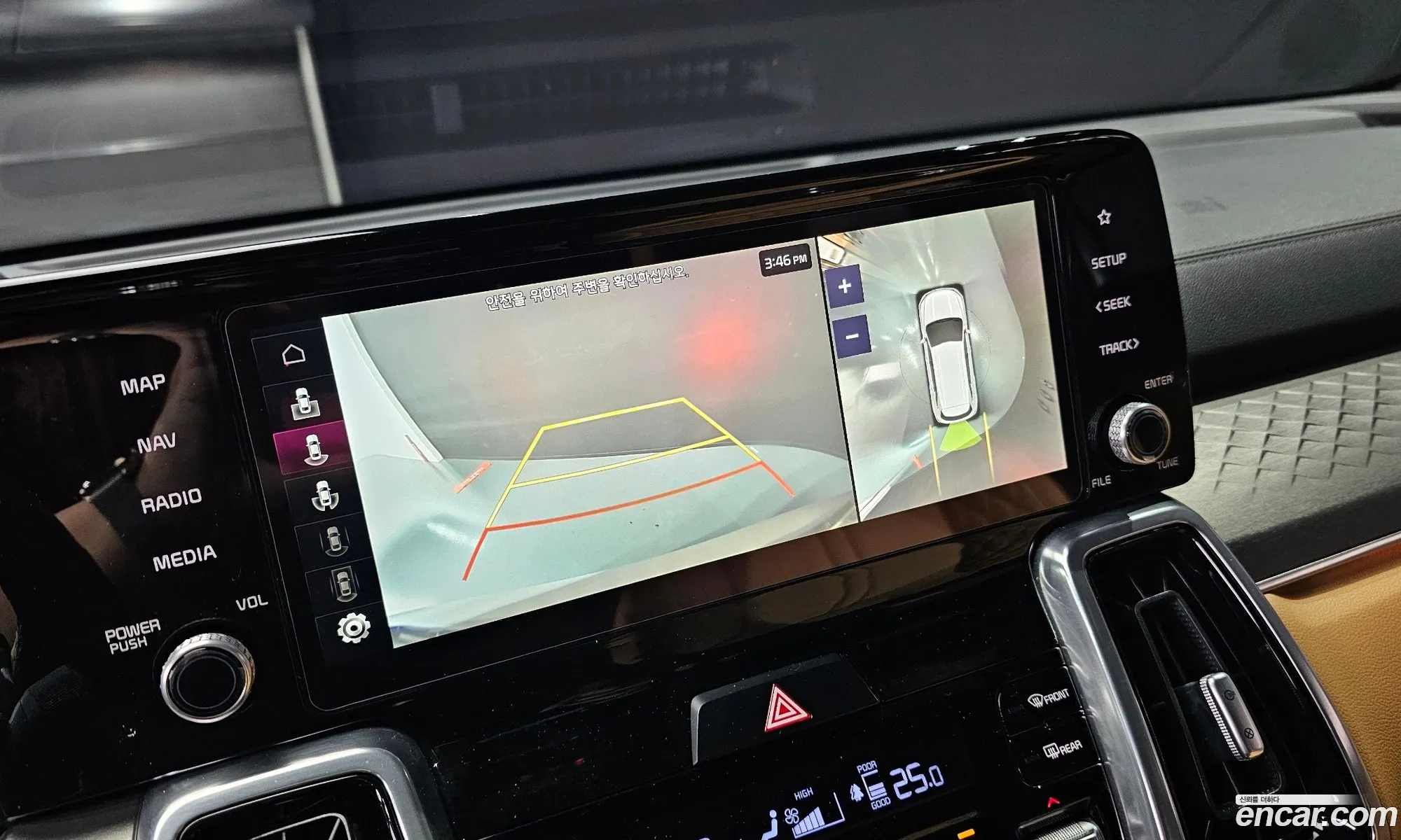 Kia Sorento 2022 — 16