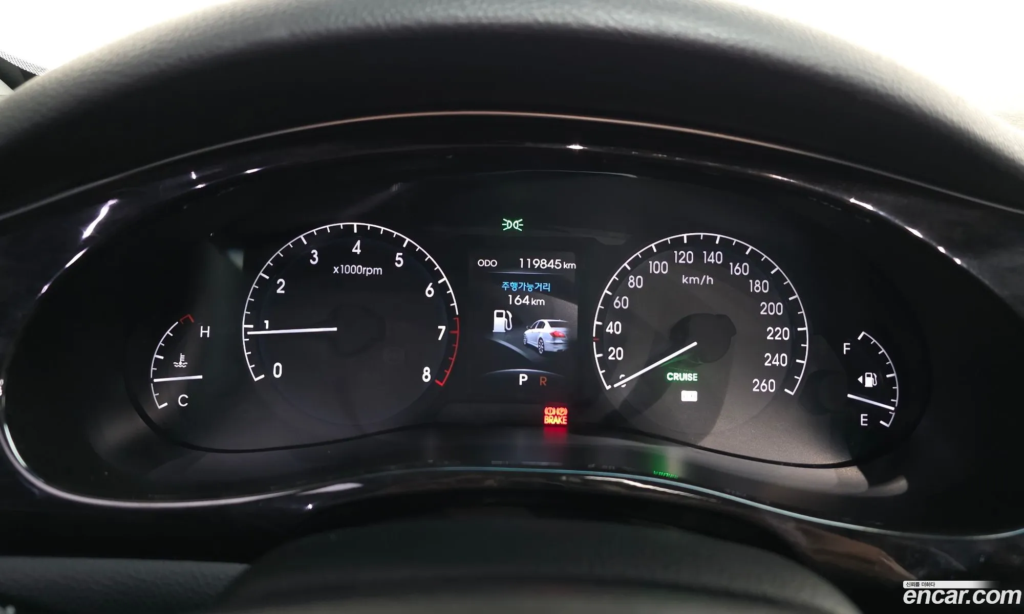 Hyundai Genesis 2011 — 18