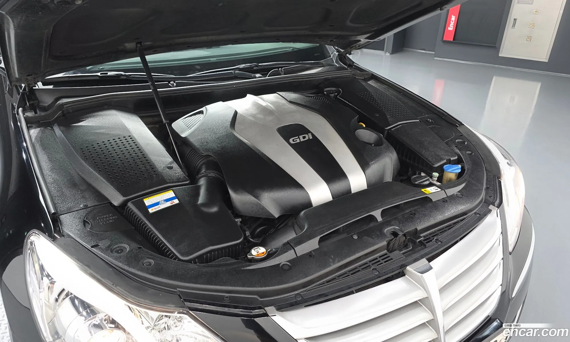 Hyundai Genesis 2011 — 2