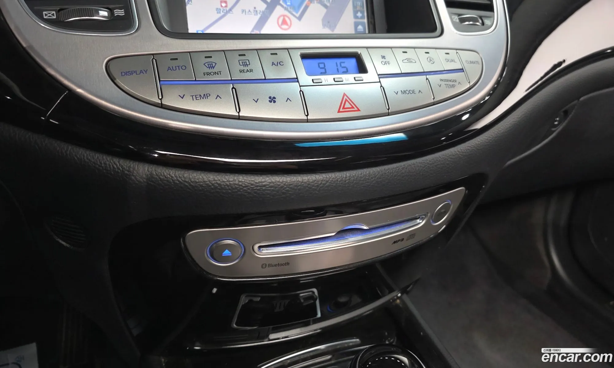 Hyundai Genesis 2011 — 7