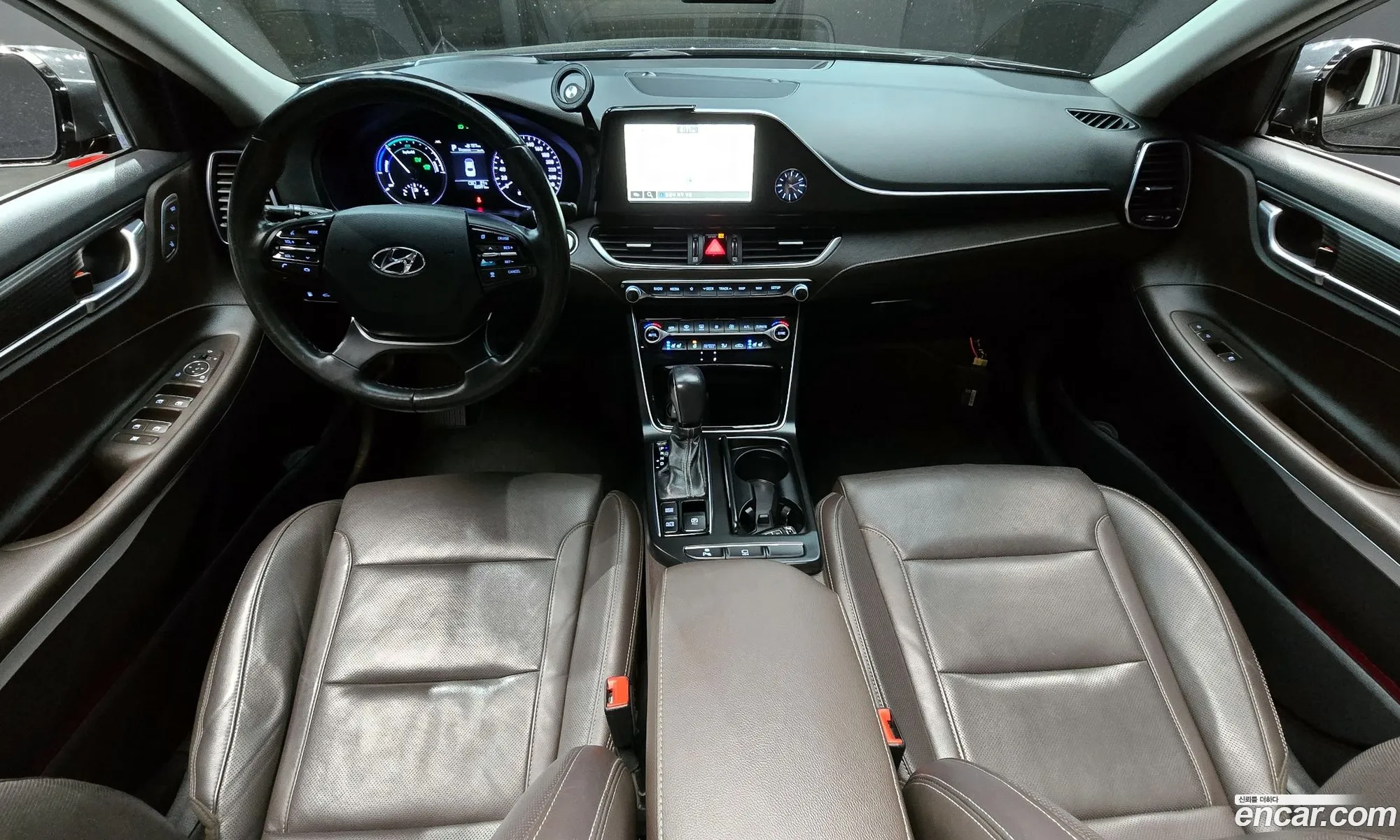 Hyundai Grandeur IG Hybrid 2017 — 2