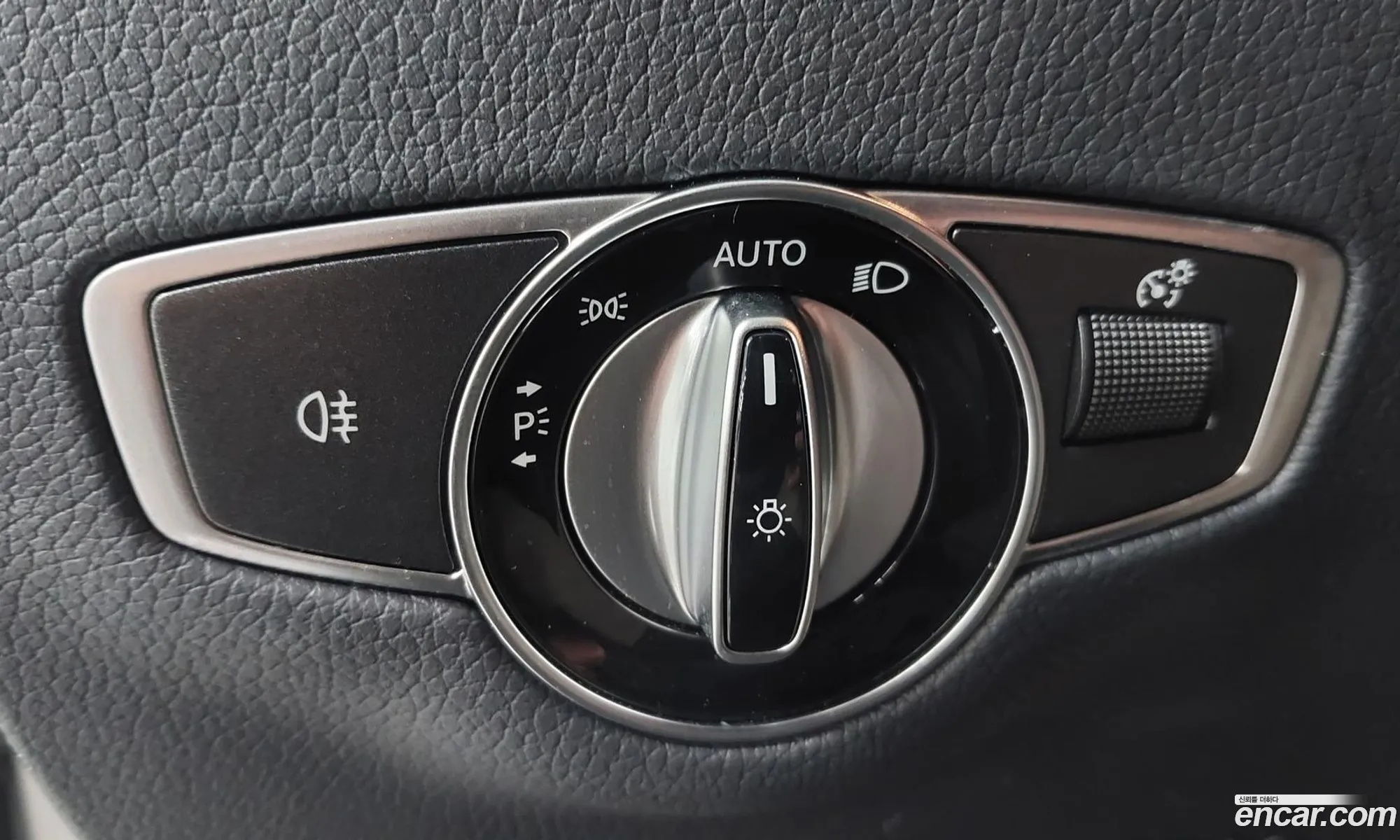 Mercedes-Benz E-Class W213 2022 — 11