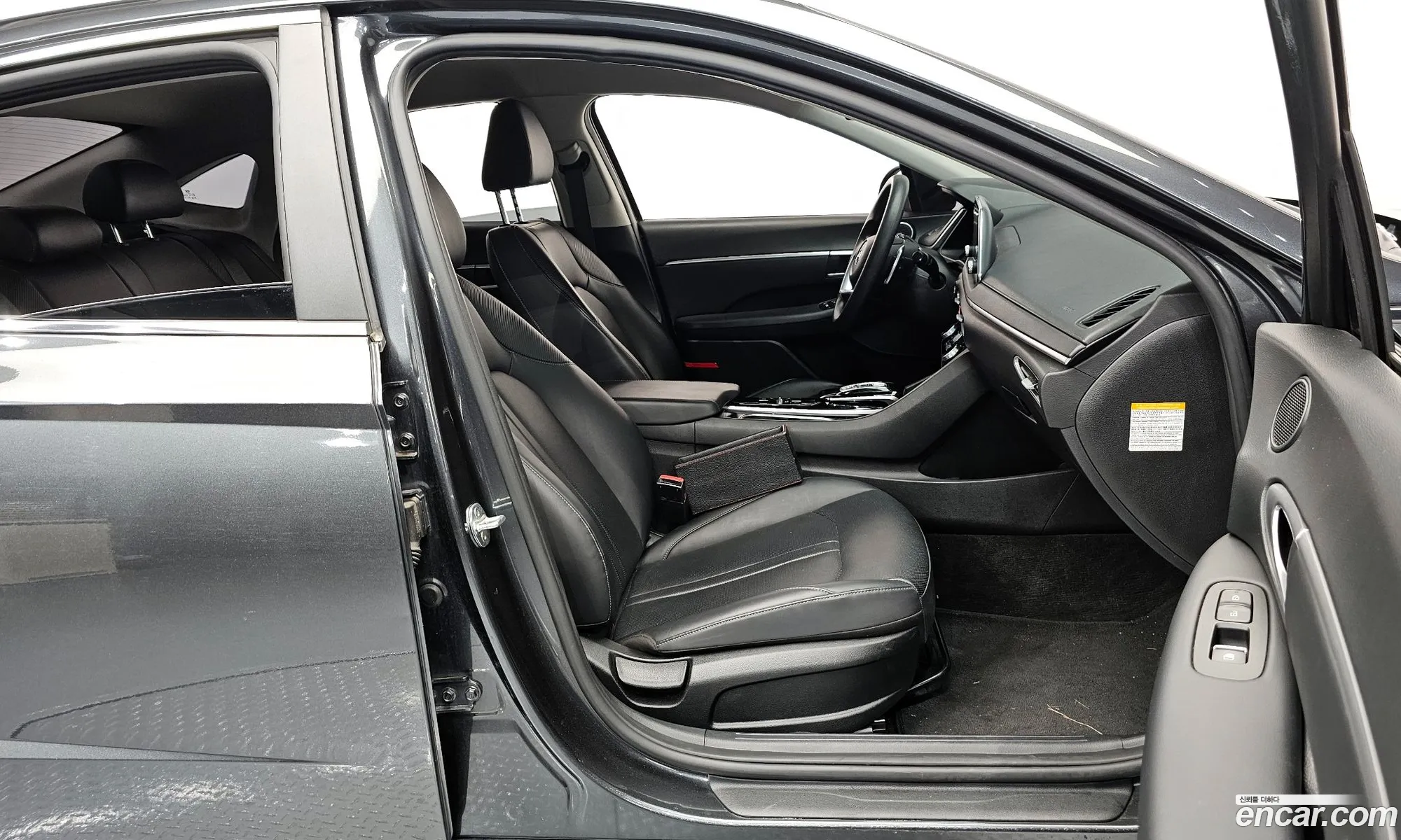 Hyundai Sonata Hybrid 2021 — 13
